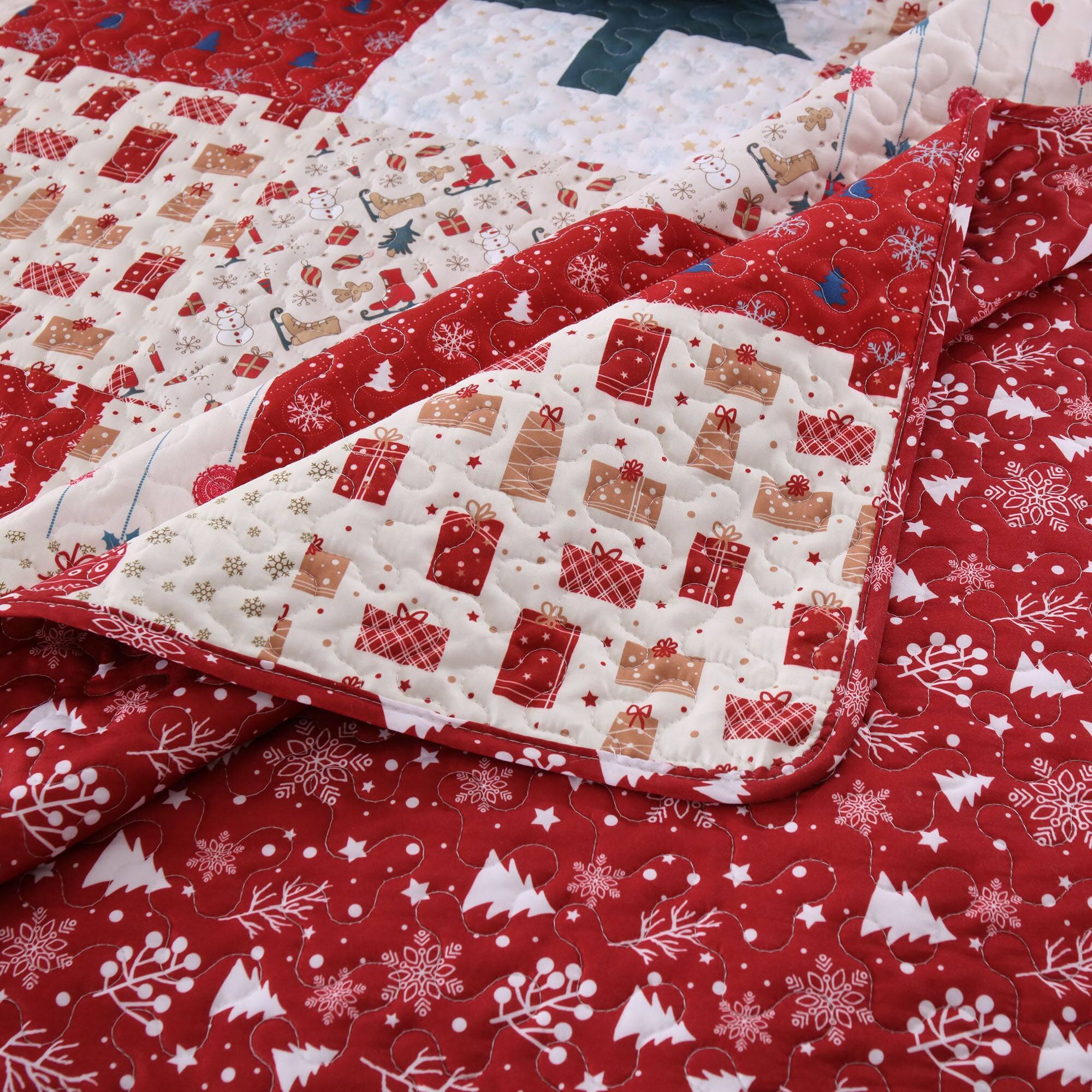 Alt View 3. MarCielo - MarCielo 3 Pcs Christmas Themed Holiday Polyester Patchwork Quilt Bedspread Set - Red.