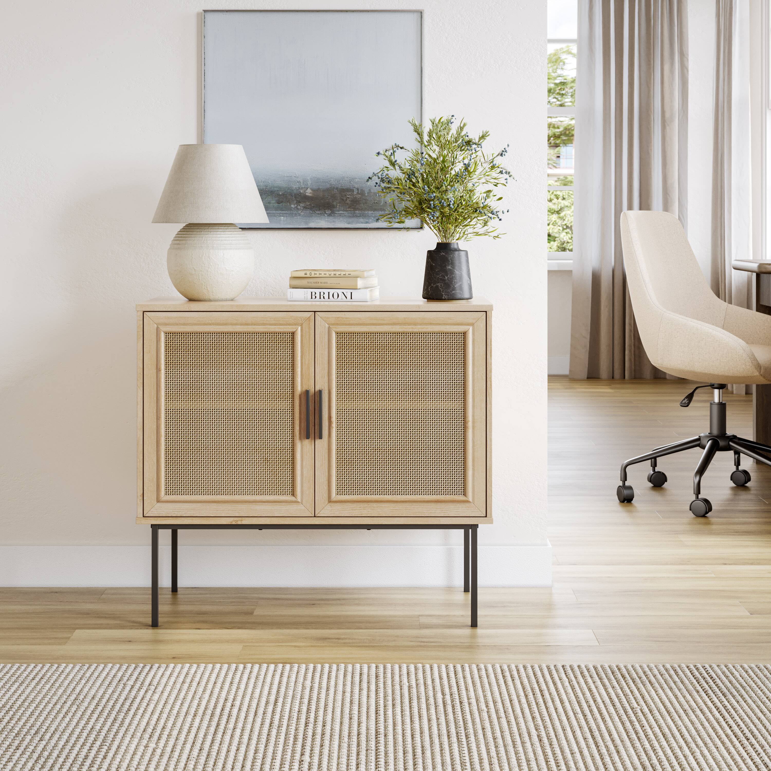 The text on the image reads "eraar."