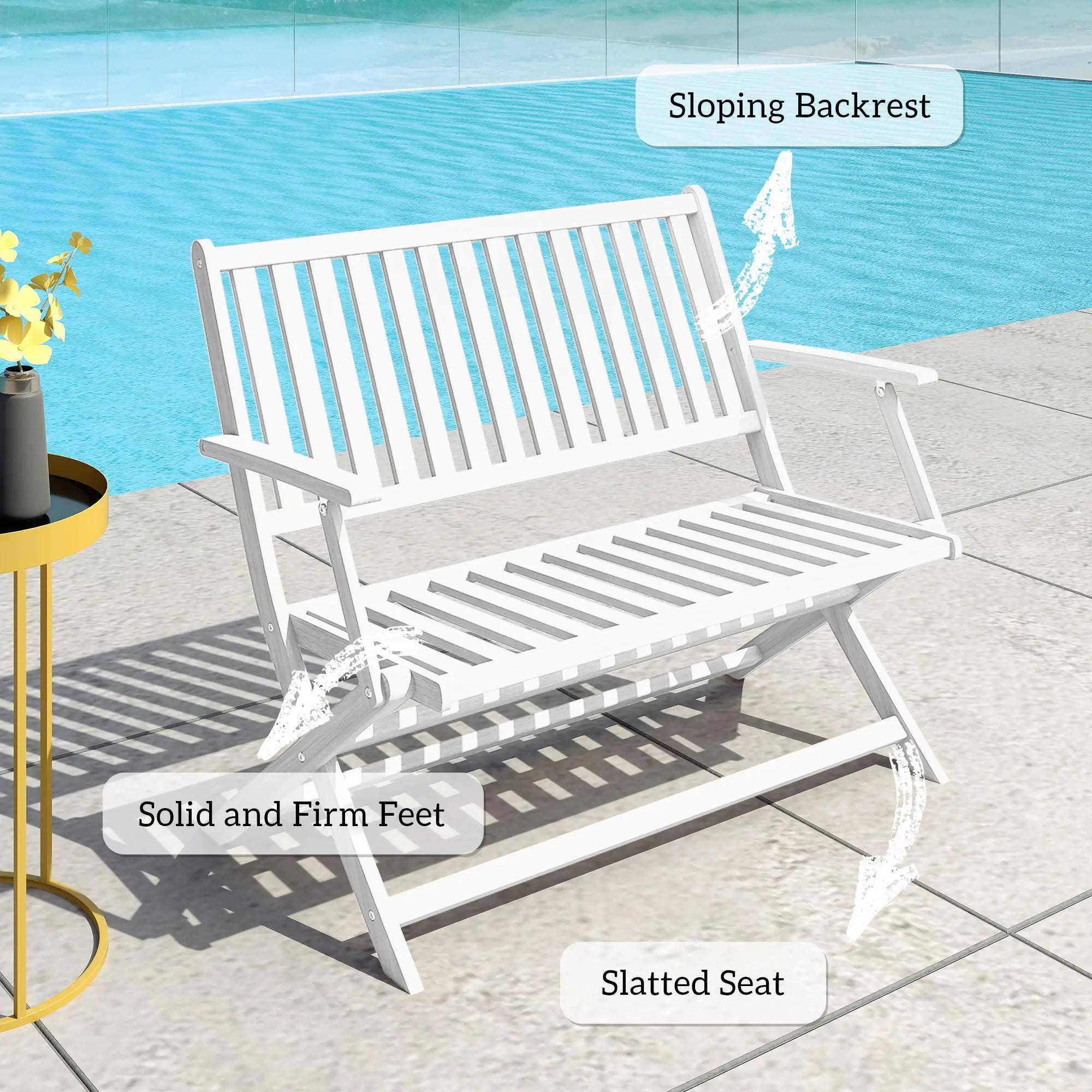 Sloping Backrest  
Solid and Firm Feet  
Slatted Seat