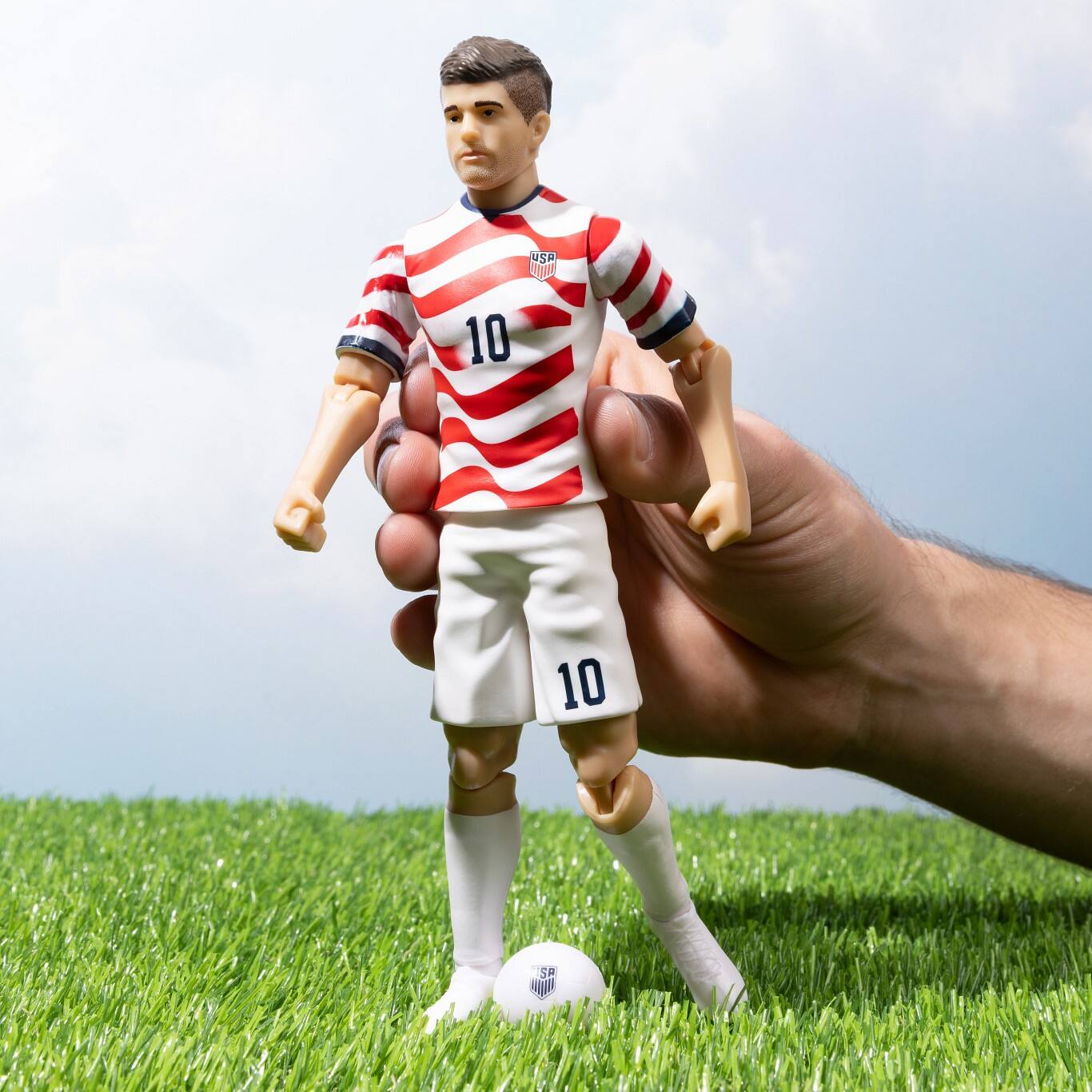 Alt View 1. Banbo Toys - Banbo Toys SOCKERS 2026 USMNT Christian Pulisic (Home Jersey) 8" Collectible Soccer Action Figure.