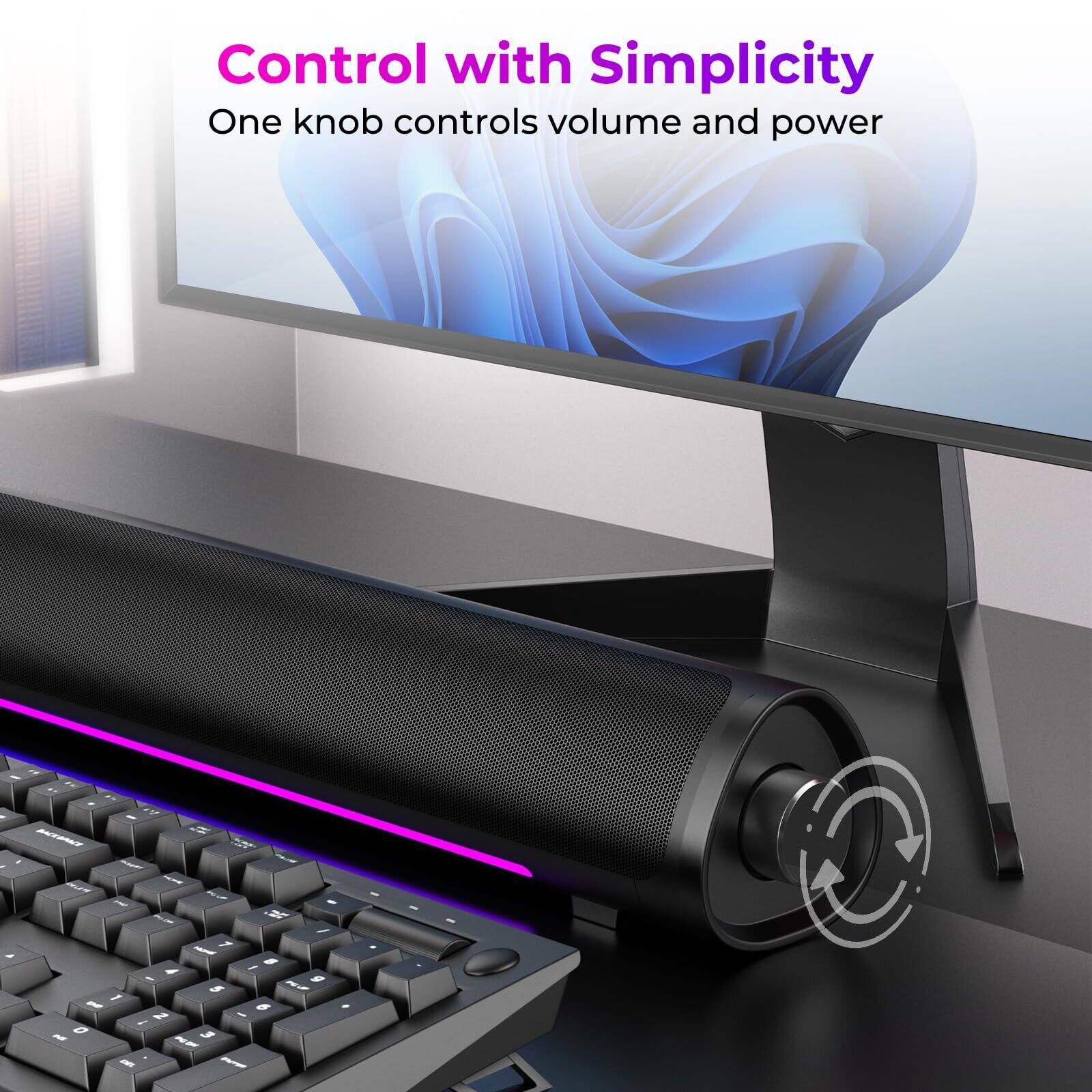 Control with Simplicity  
One knob controls volume and power