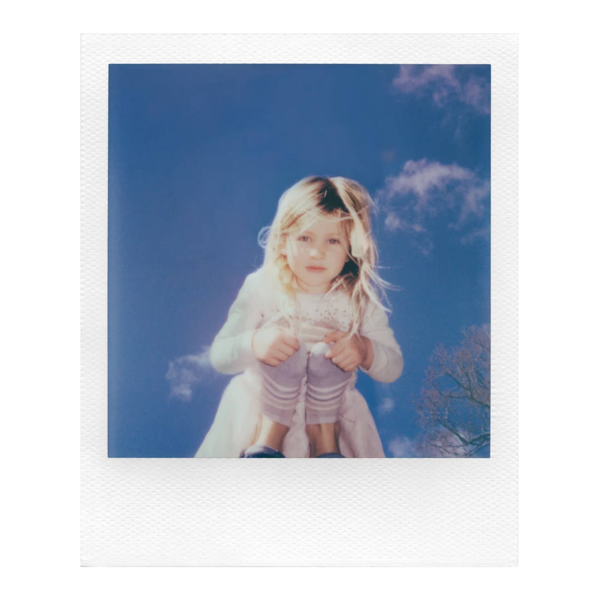 Angle. Polaroid Originals - Now Generation 3 MoMa Edition with Self-Timer and Autofocus Lens.