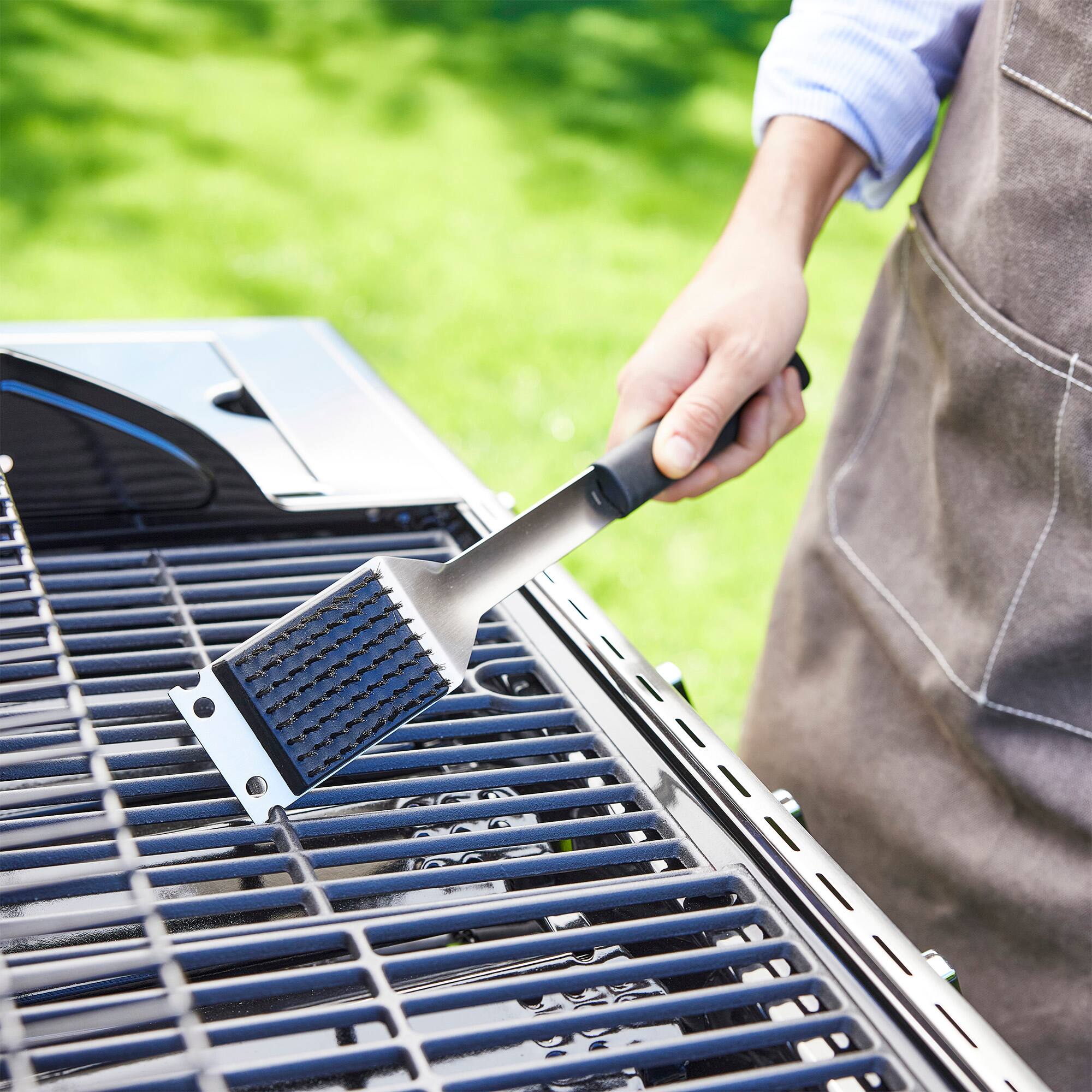 Alt View 3. Henckels - Henckels BBQ Stainless Steel Grill Brush - Stainless Steel.