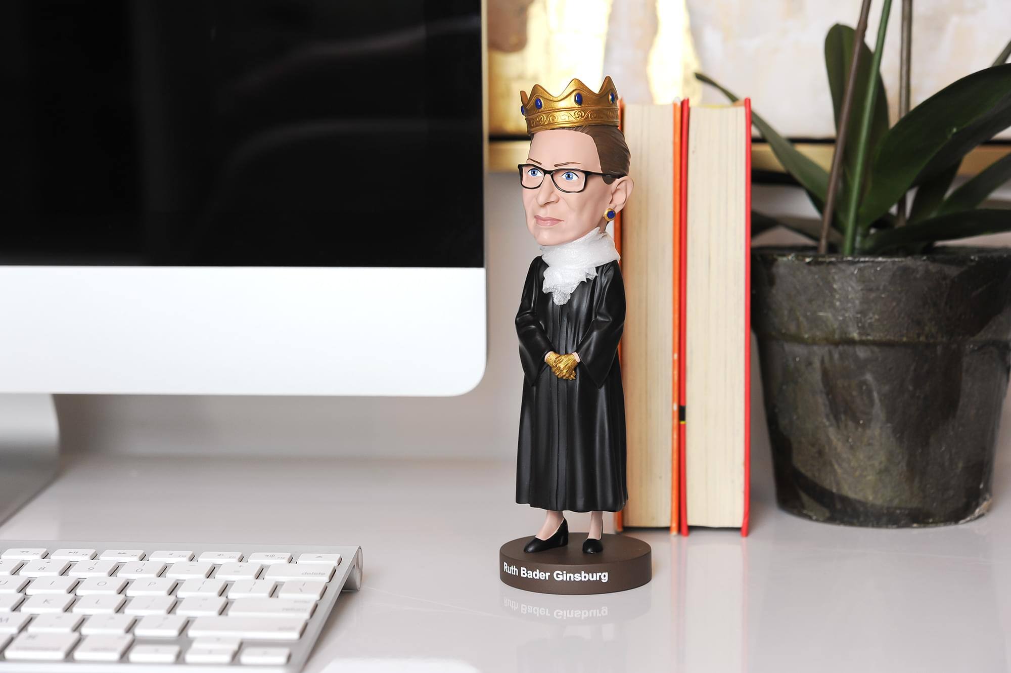 - 1 17 .. / A E U O I , d A + / Ruth Bader Ginsburg 4 Bader Ginsburg