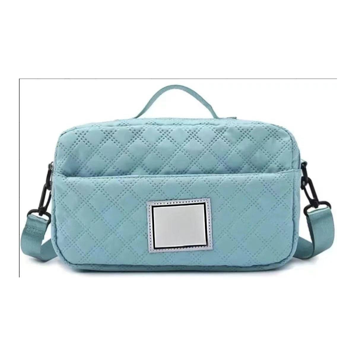 Front. Wikistore - Wikistore Three-Dimensional Diamond Tote with Dry Wet Separation and Dual Pockets Green - Green.