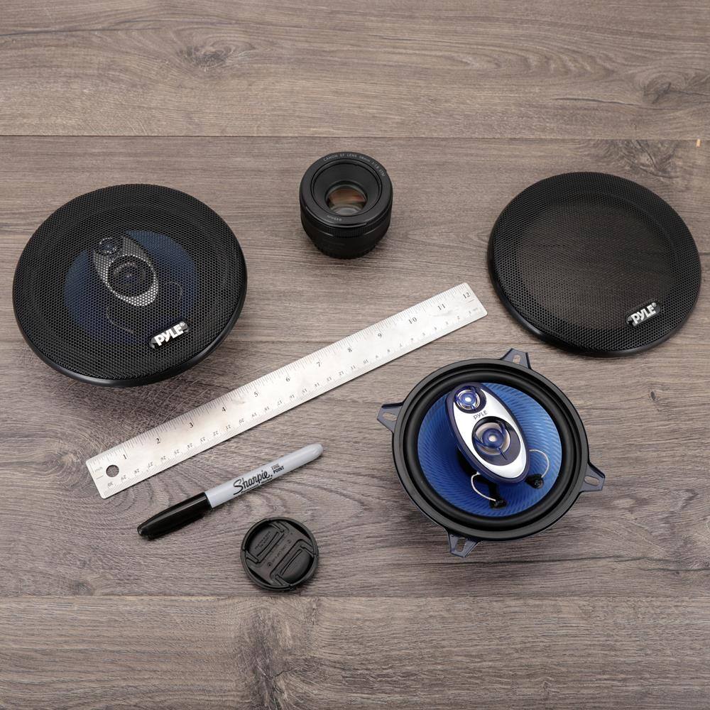 PYLE  
5 6 - a 3 1 - . . - 9 d 1B 1t 12 "PYLE" M 1 A 2 M A M  3 a 12 E - a M " R Fie Sharpie PYLE