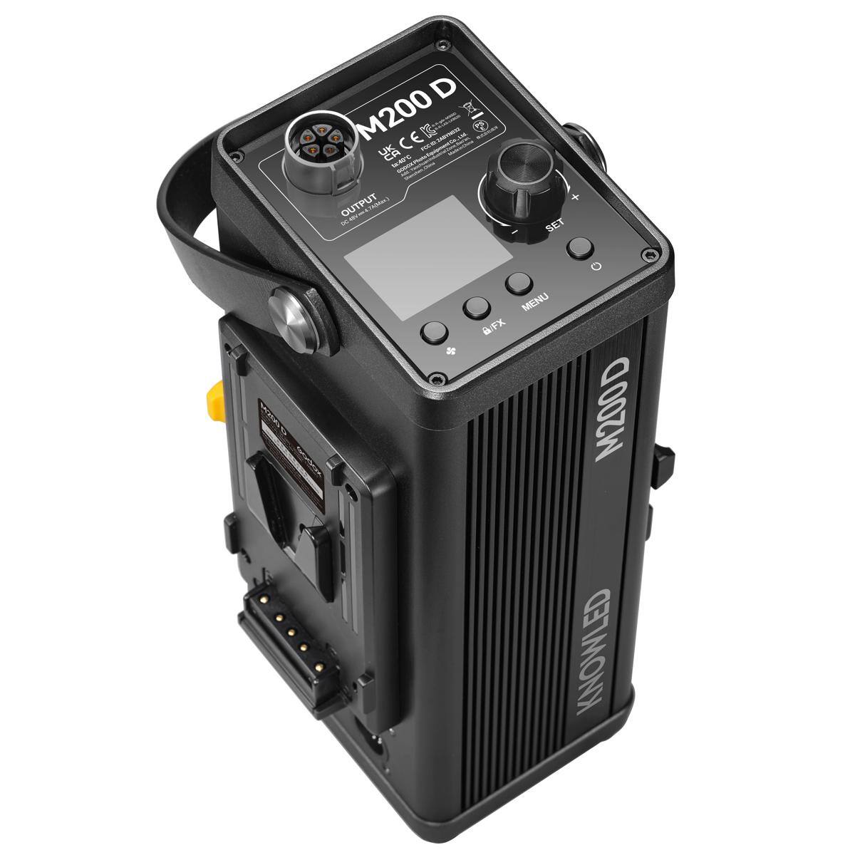 M200D  
CE  
OUTPUT  
SET  
MENU  
a:FX  
KNOWLED