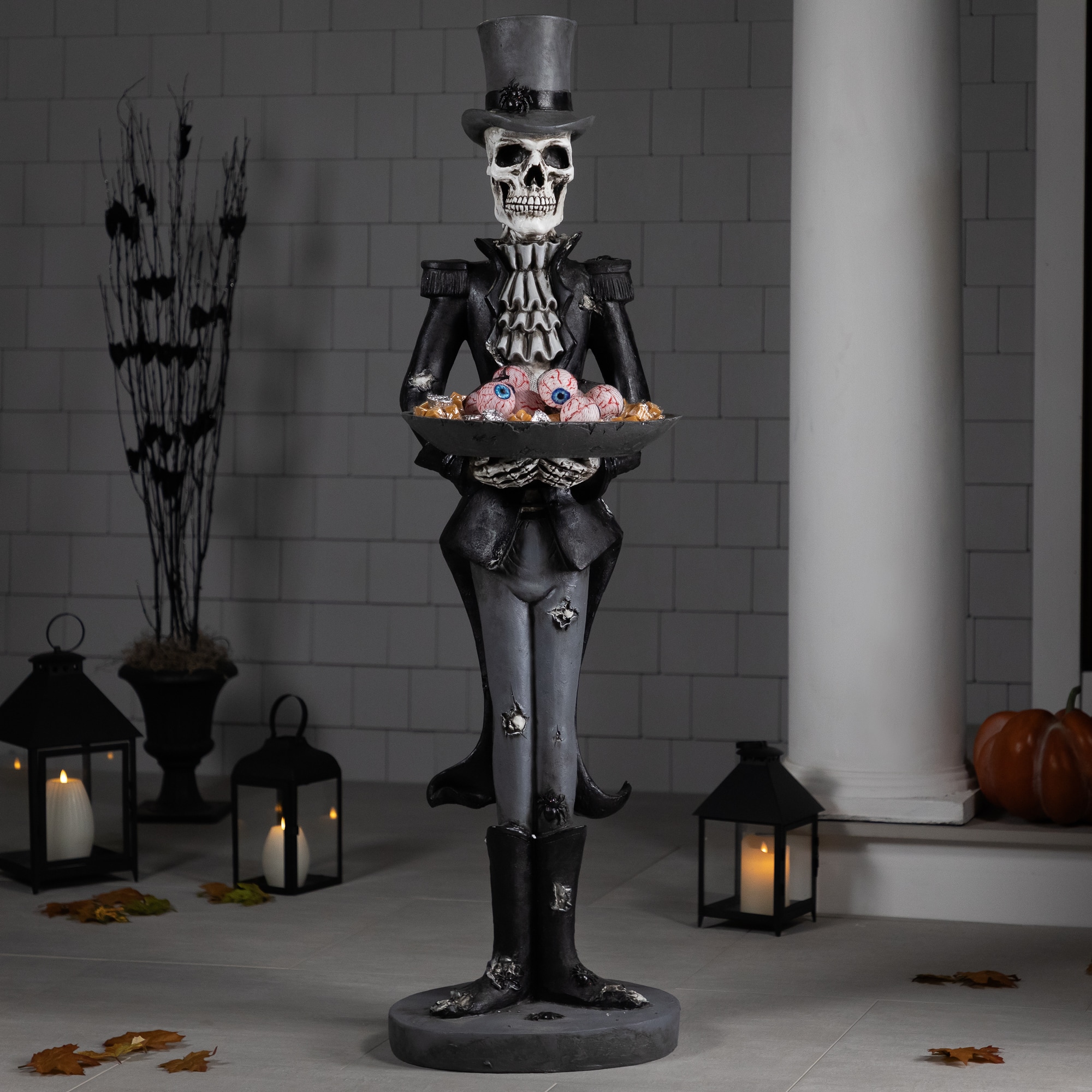 Northlight - Skeleton Butler with Tray Standing Halloween Statue - 4.5' - Black