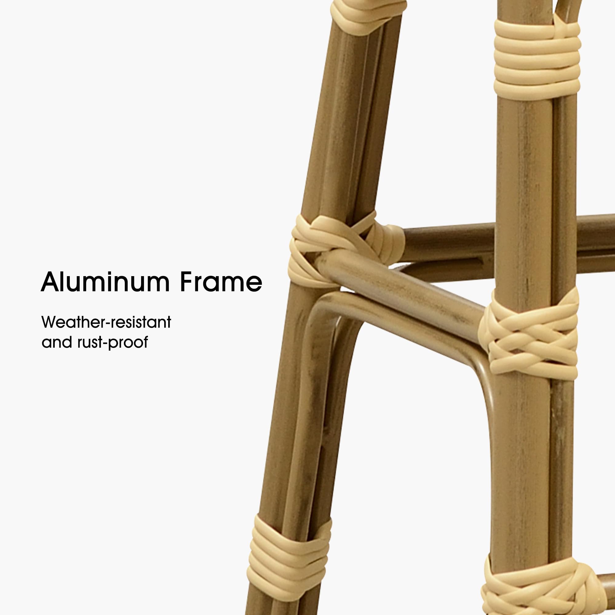 Aluminum Frame  
Weather-resistant and rust-proof