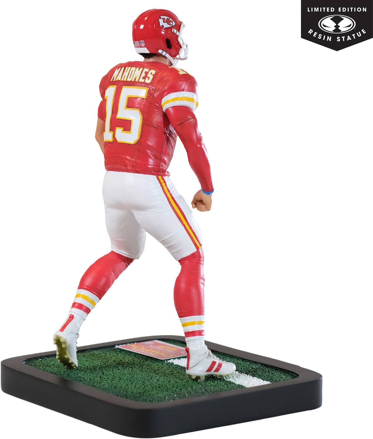 MAHOMES 15 LIMITED EDITION RESIN STATUE

LIMITED EDITION RESIN STATUE