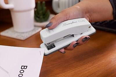 CUB Swingline Boo