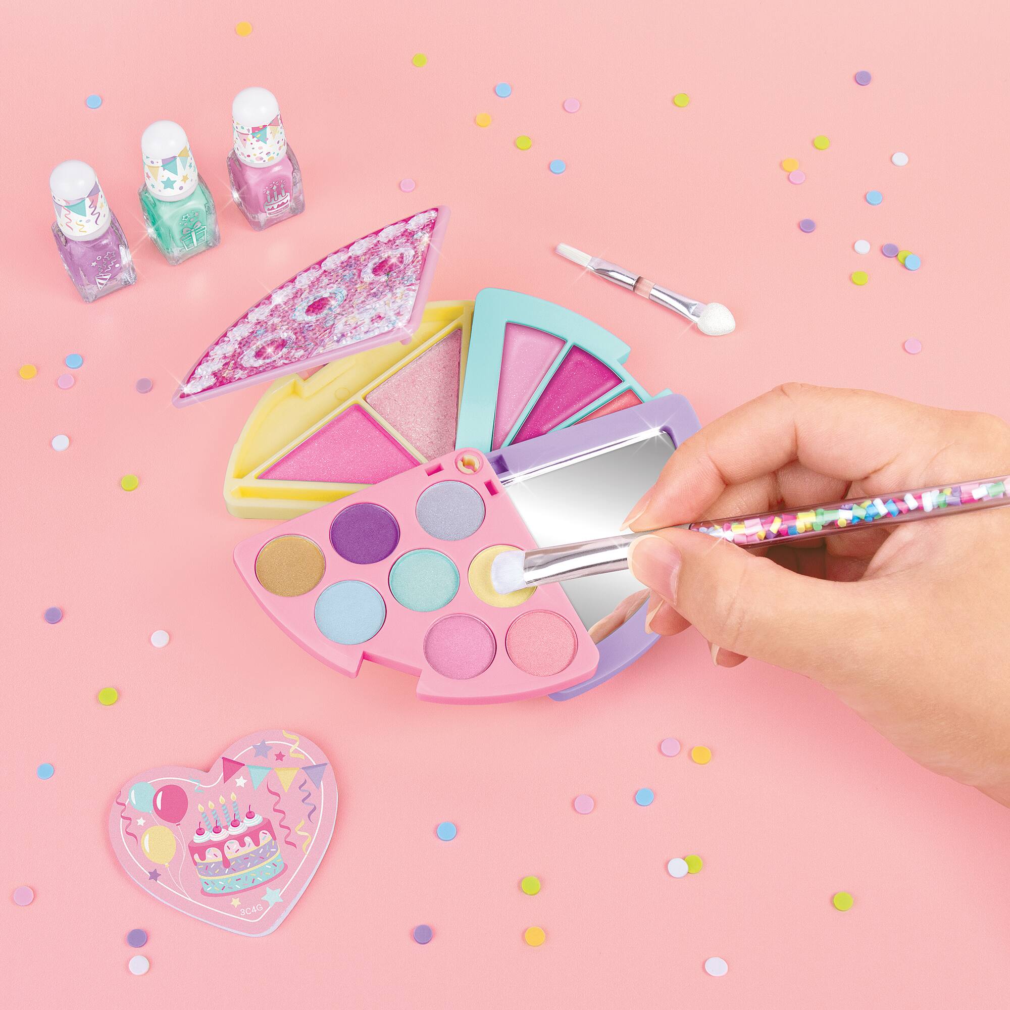 Alt View 4. Make It Real - 3C4G: That Takes the Cake! Cosmetic Palette - 21pc Set, Blush, Eyeshadow.