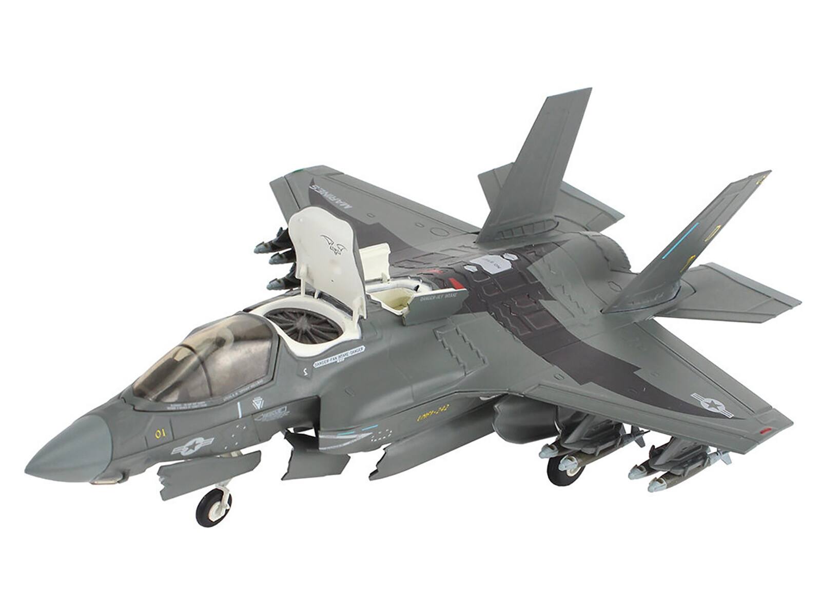Alt View 5. Hobby Master - Lockheed F-35B Lightning II Aircraft "VMFA-242 Bats, Iwakuni, Japan" (2024) US Marine Corps 1/72 Model by Hobby Master.