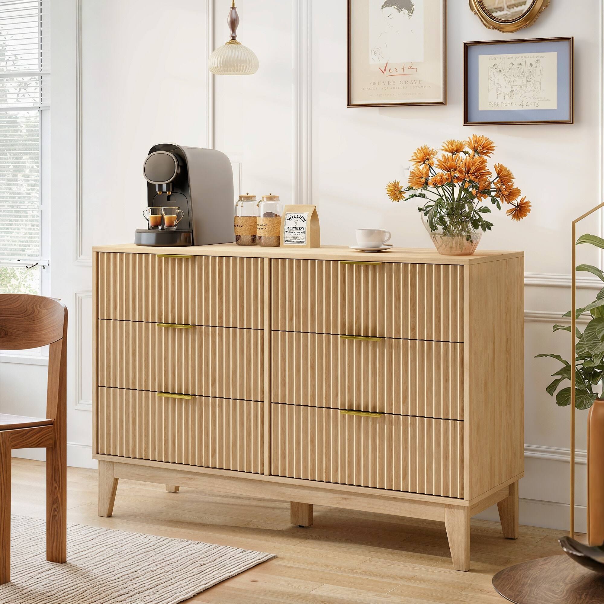 Verts  
JEUVRE GRAVE  
DESIGNER & ARCHITECTE  
FRANCE