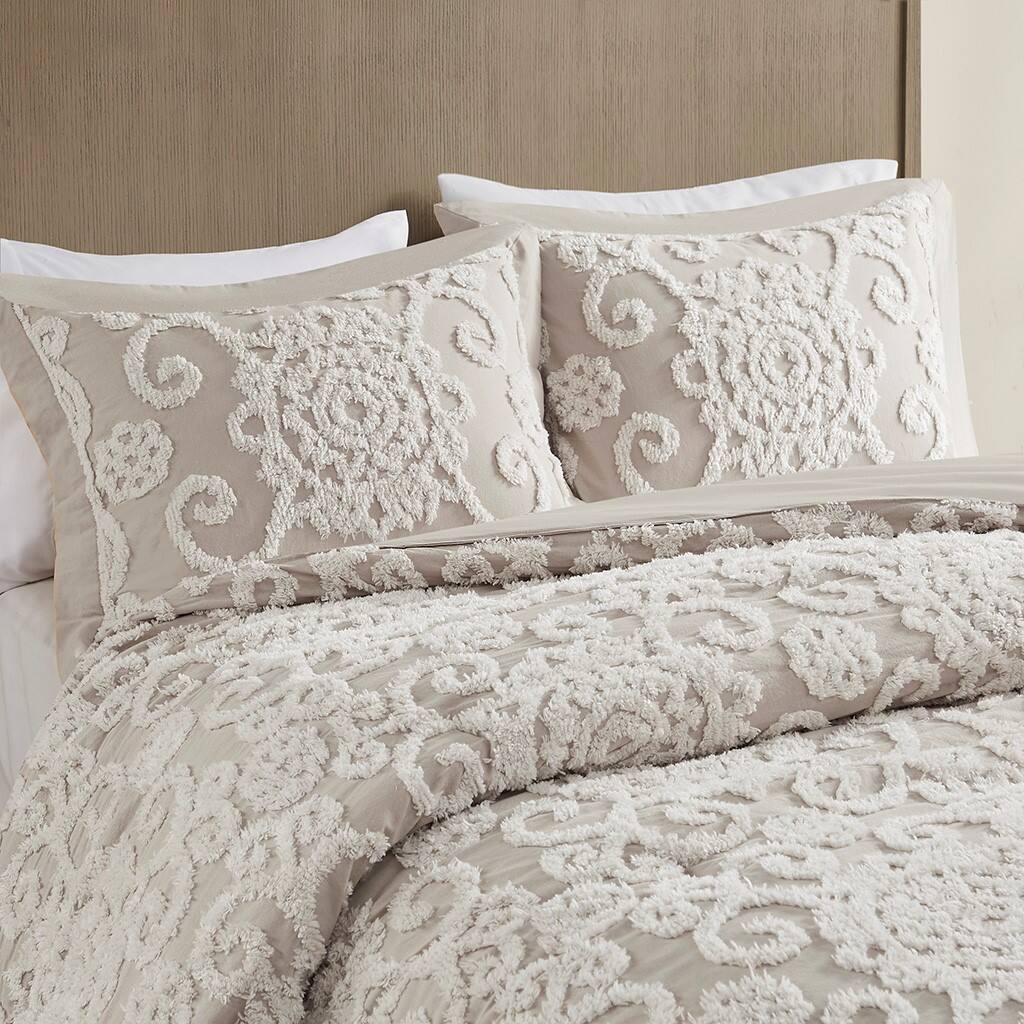 Alt View 2. Gracie Mills - Gracie Mills Lito Mini Cotton Duvet Set - Taupe.