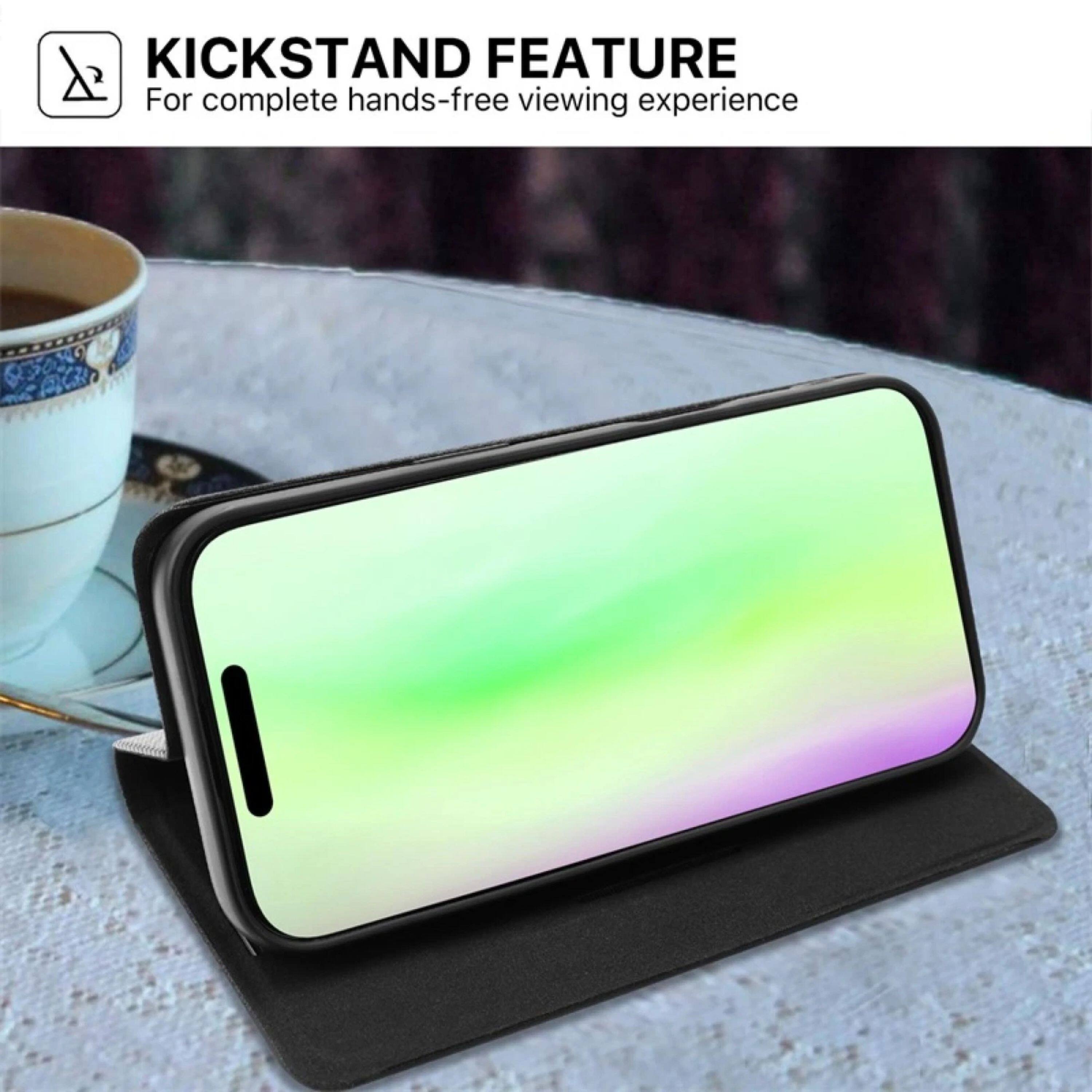 KICKSTAND FEATURE  
For complete hands-free viewing experience