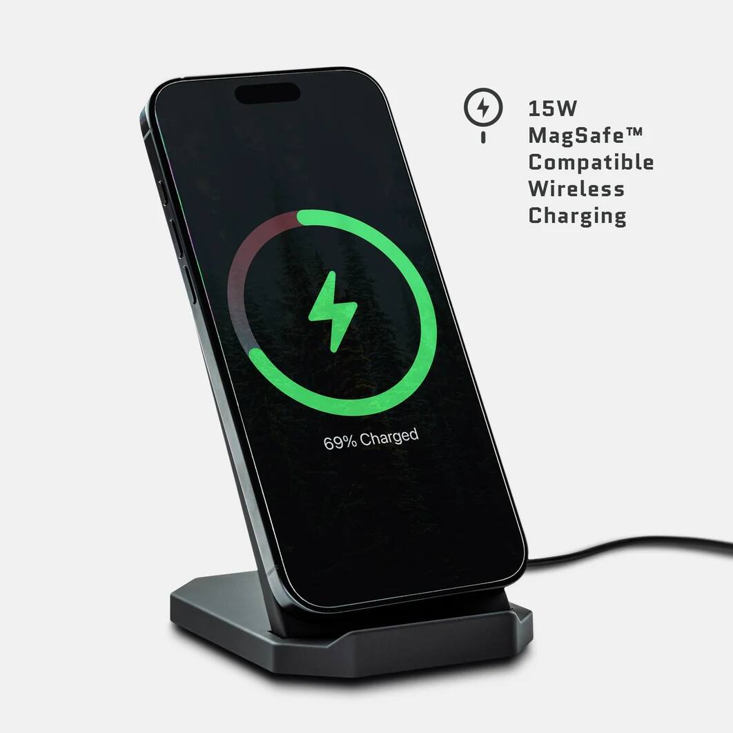 15W MagSafe™ Compatible Wireless Charging  
69% Charged