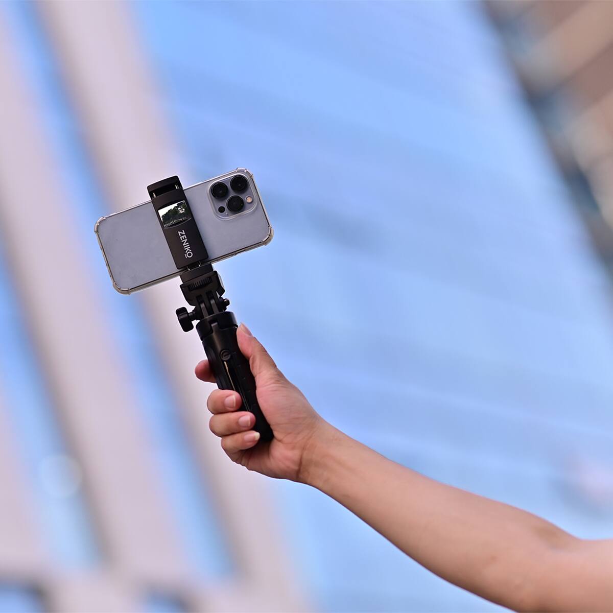 Alt View 4. Zeniko - Zeniko MH01 Smartphone Clip.