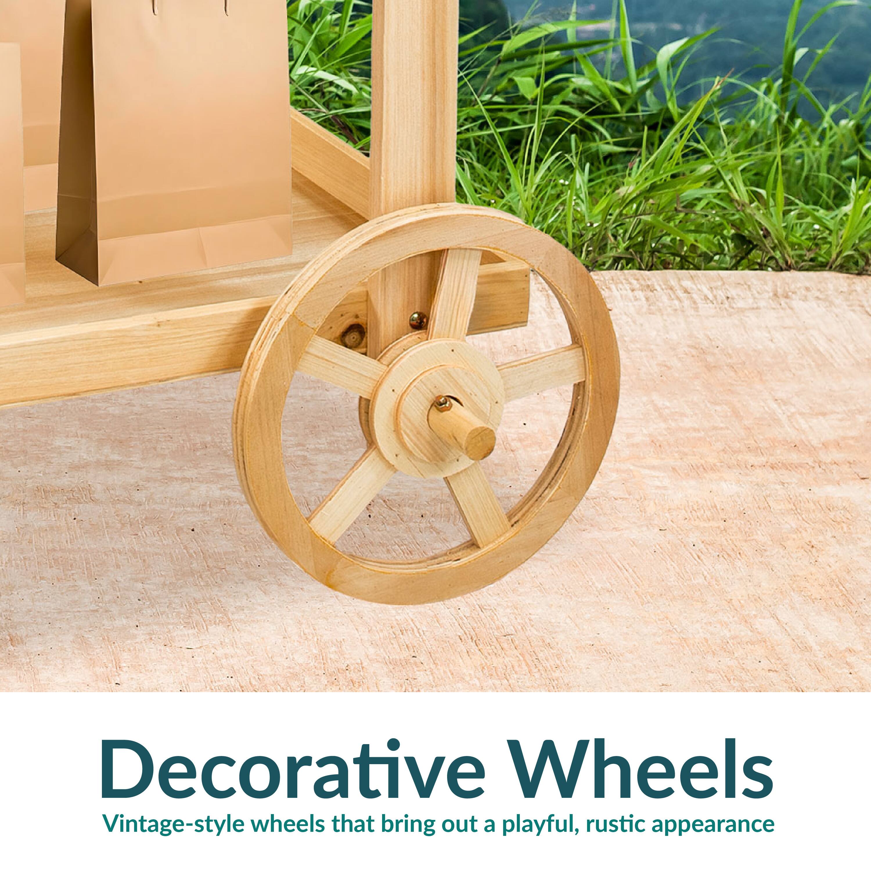 Decorative Wheels  
Vintage-style wheels that bring out a playful, rustic appearance