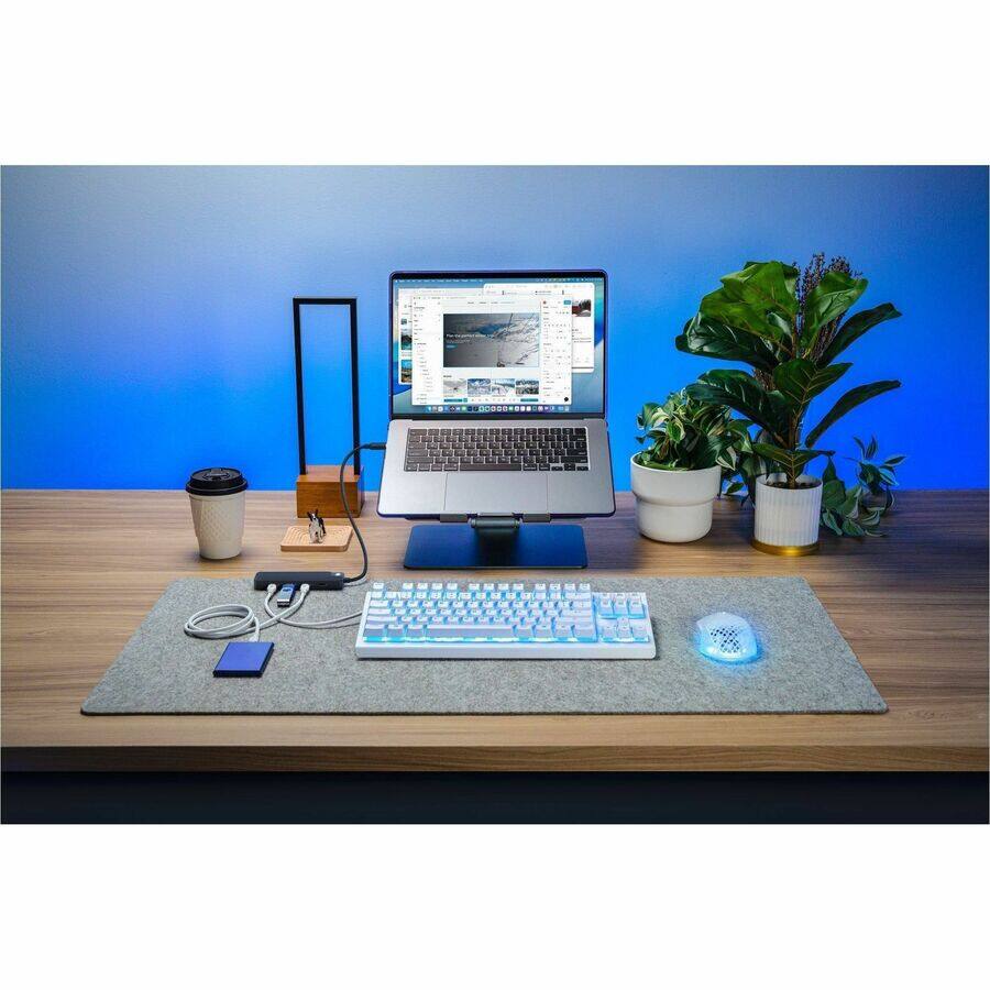 Alt View 3. Hyper - Hyper HyperDrive Flex 4 Port USB-C Hub - USB Type C - 640 MB/s - Notebook - Desktop - 4 USB Port(s) - PC, Mac.