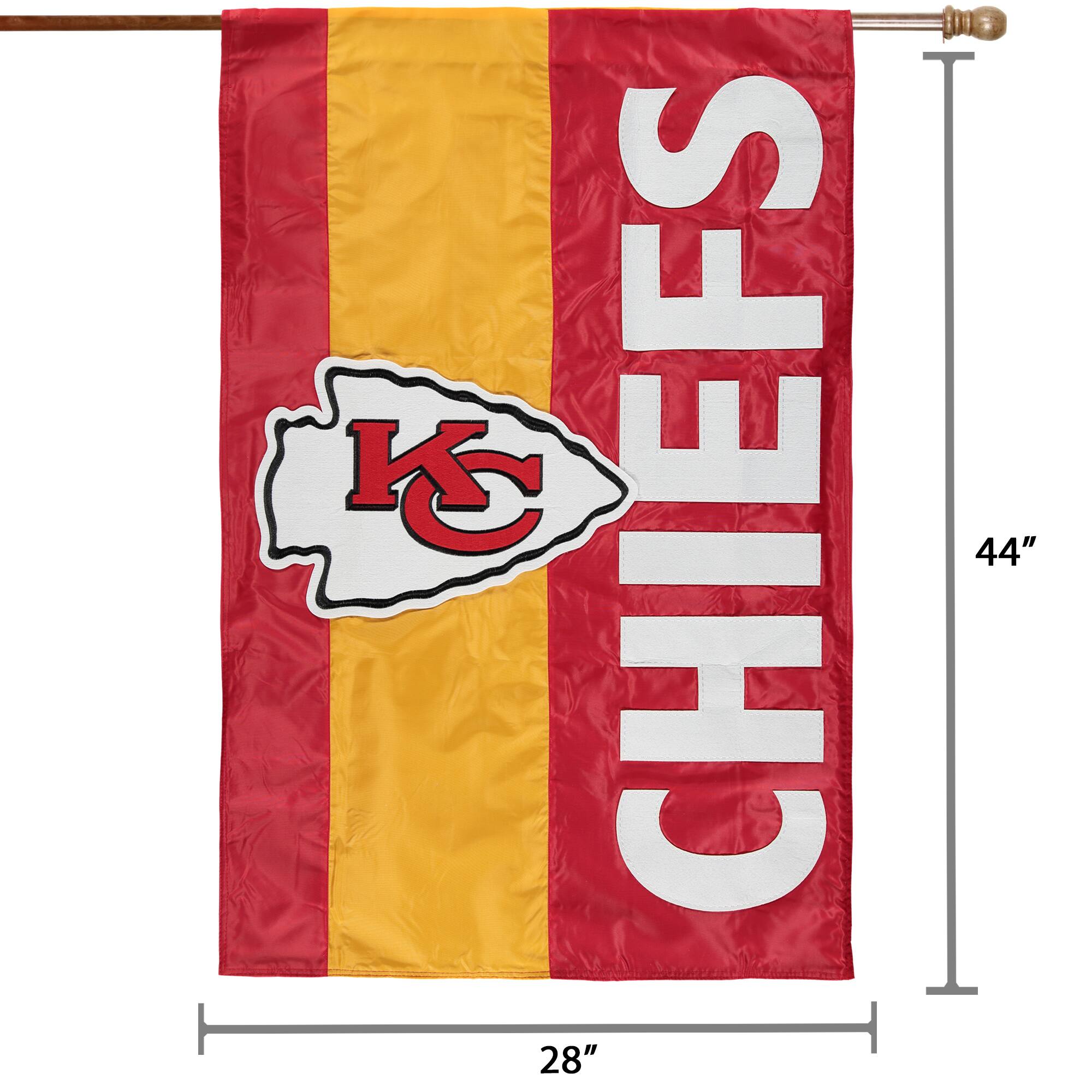 KANSAS CITY  
CHIEFS  
28" x 44"