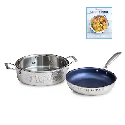 bluejean
One Pot Comfort
Meredith Laurence