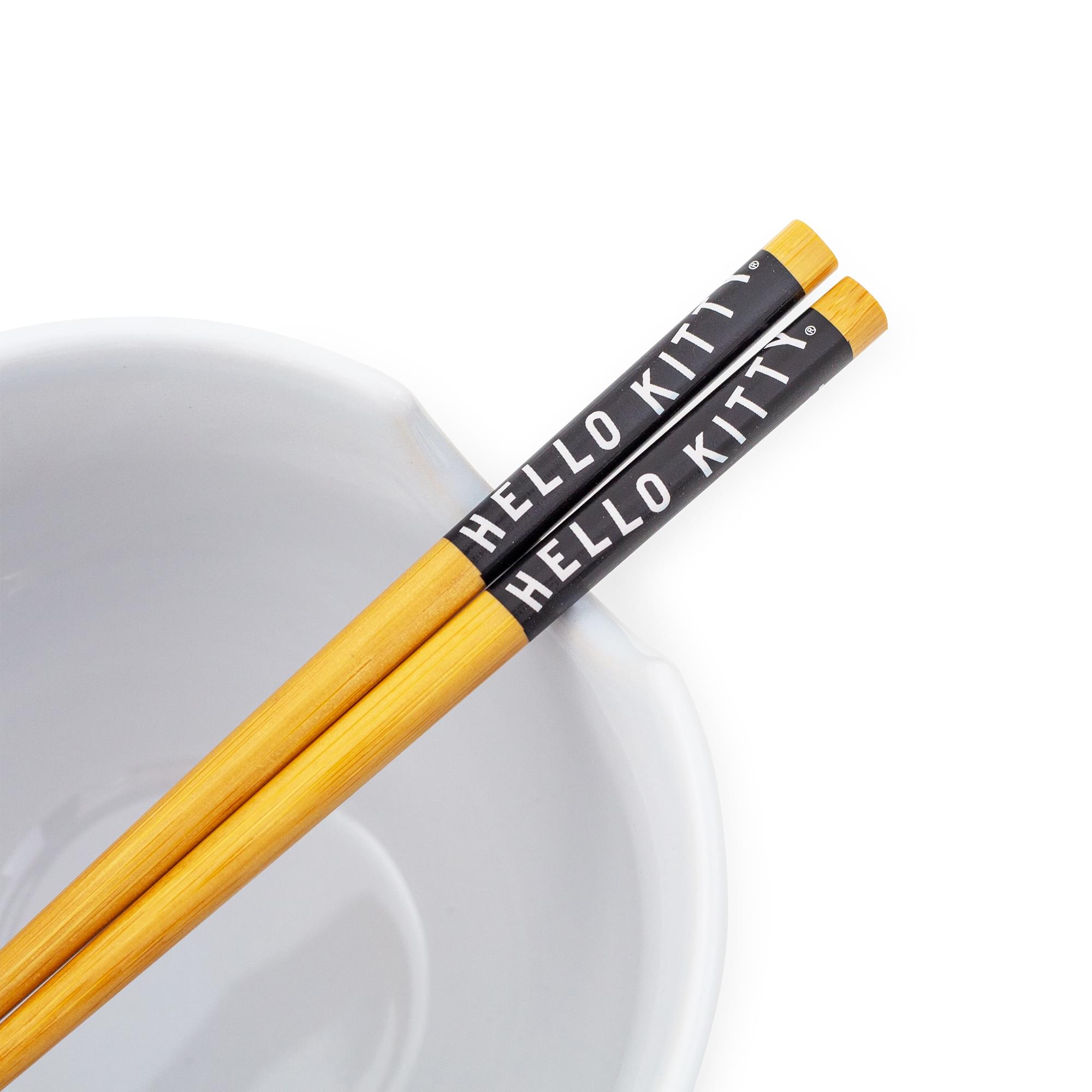 HELLO KITTY  
HELLO KITTY