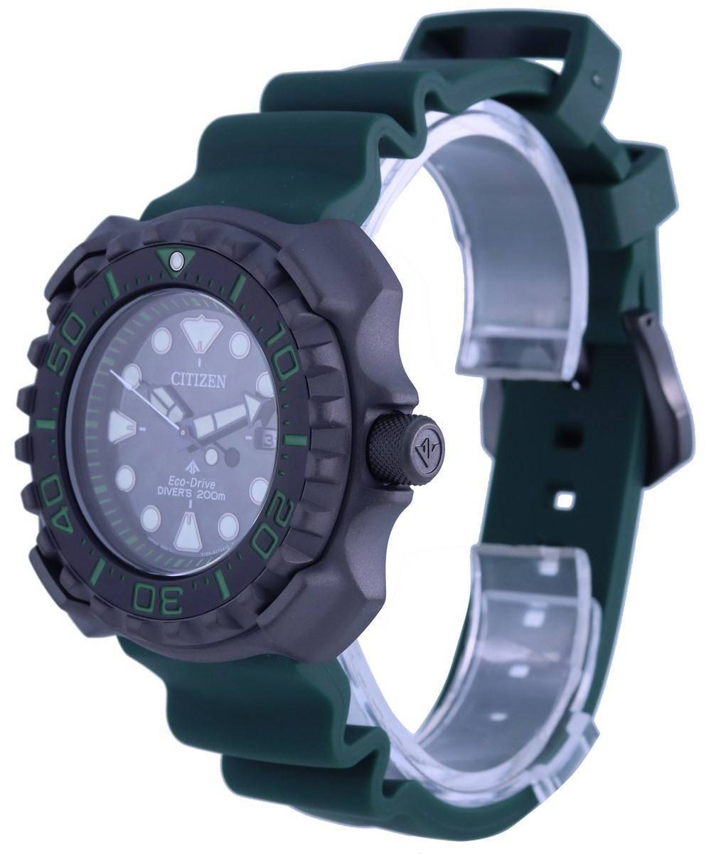 50 CITIZEN Eco-Drive DIVERS 200m 10 40 3 20 30 1