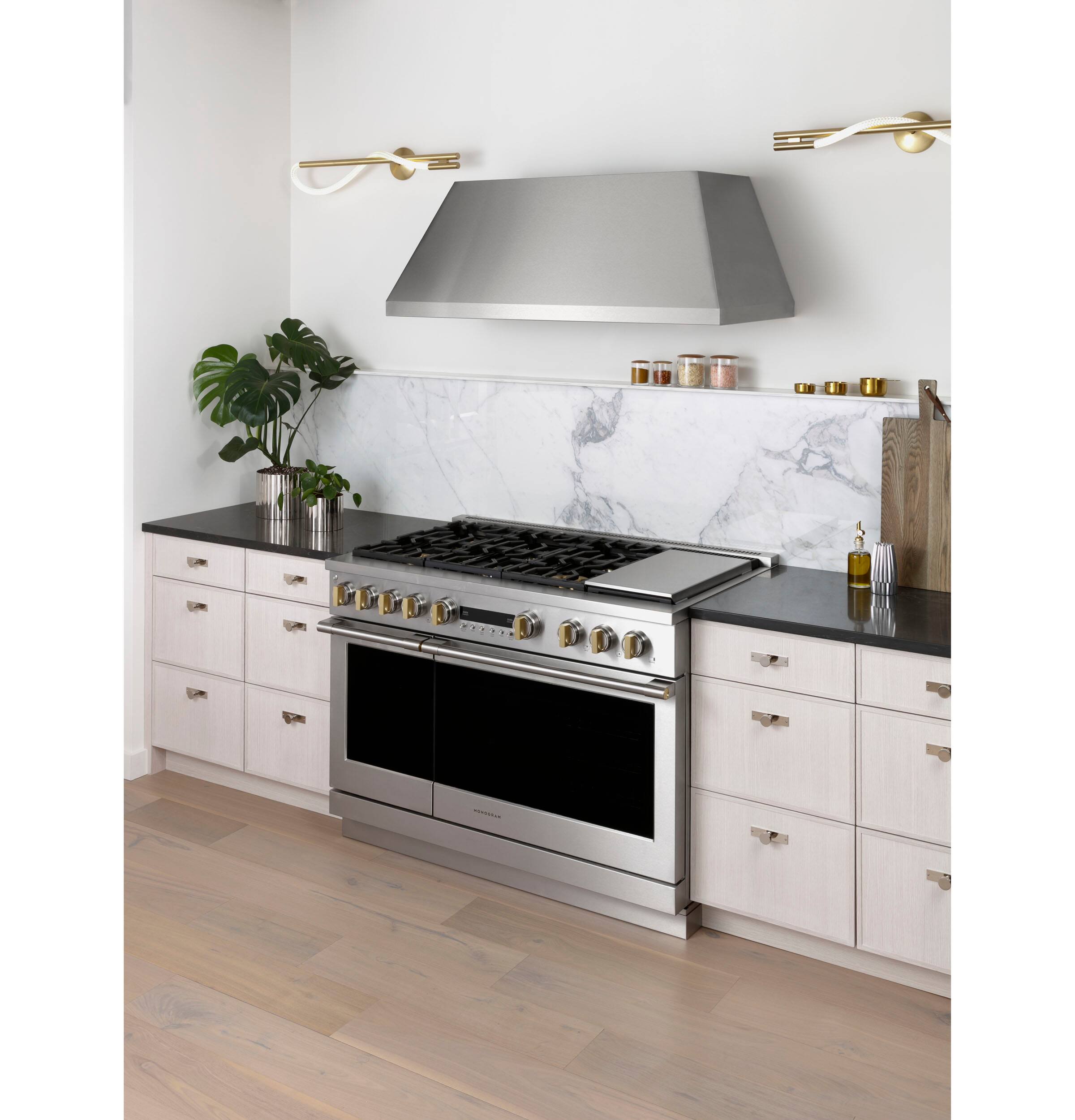 Alt View 16. Monogram - 8.9 Cu. Ft. Freestanding Double Oven Gas Convection Range with Steam Cleaning and 6 Versatile Gas Burners - Stainless Steel.