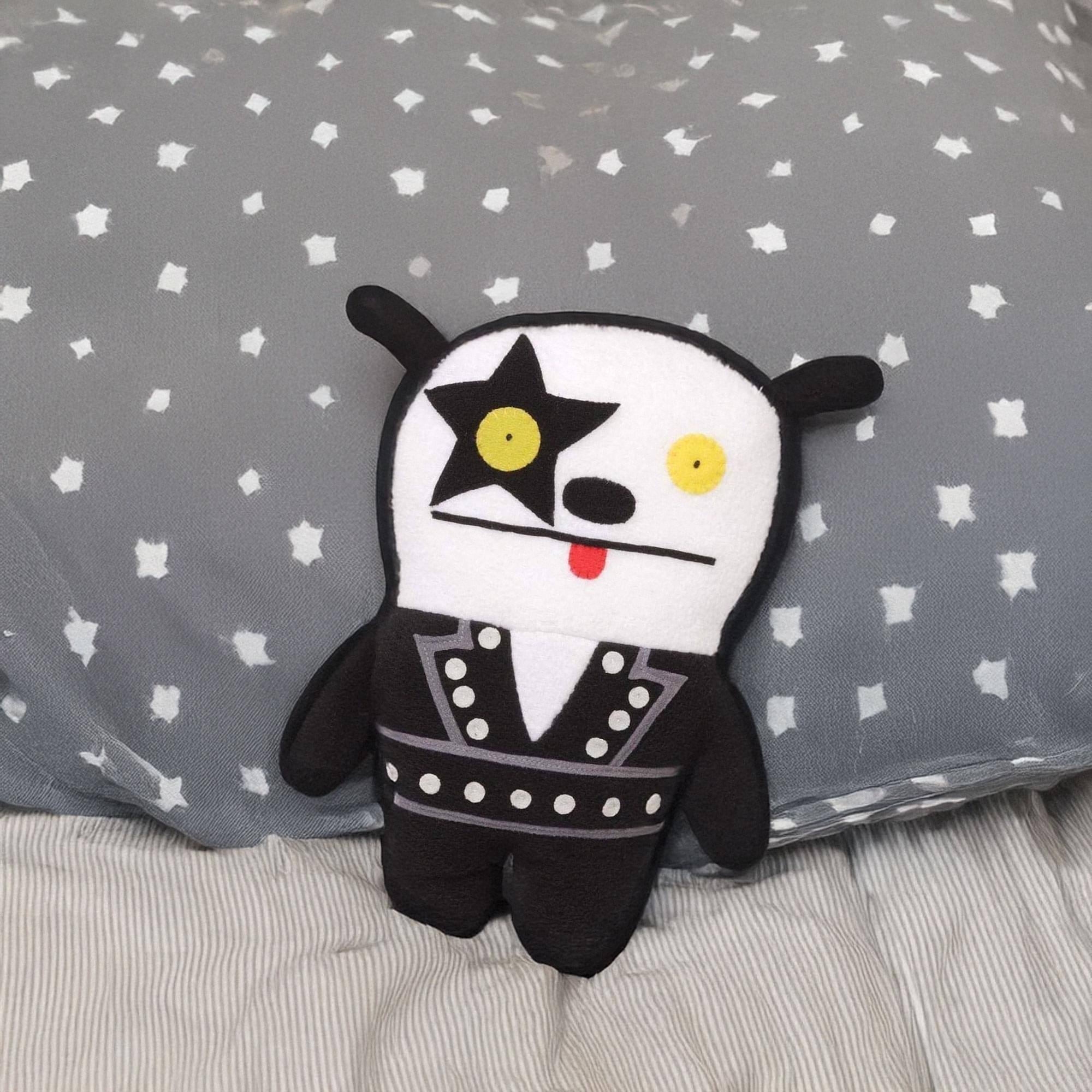 Alt View 1. Enesco - Ugly Doll Kiss 11" Plush Starchild - Black/White.