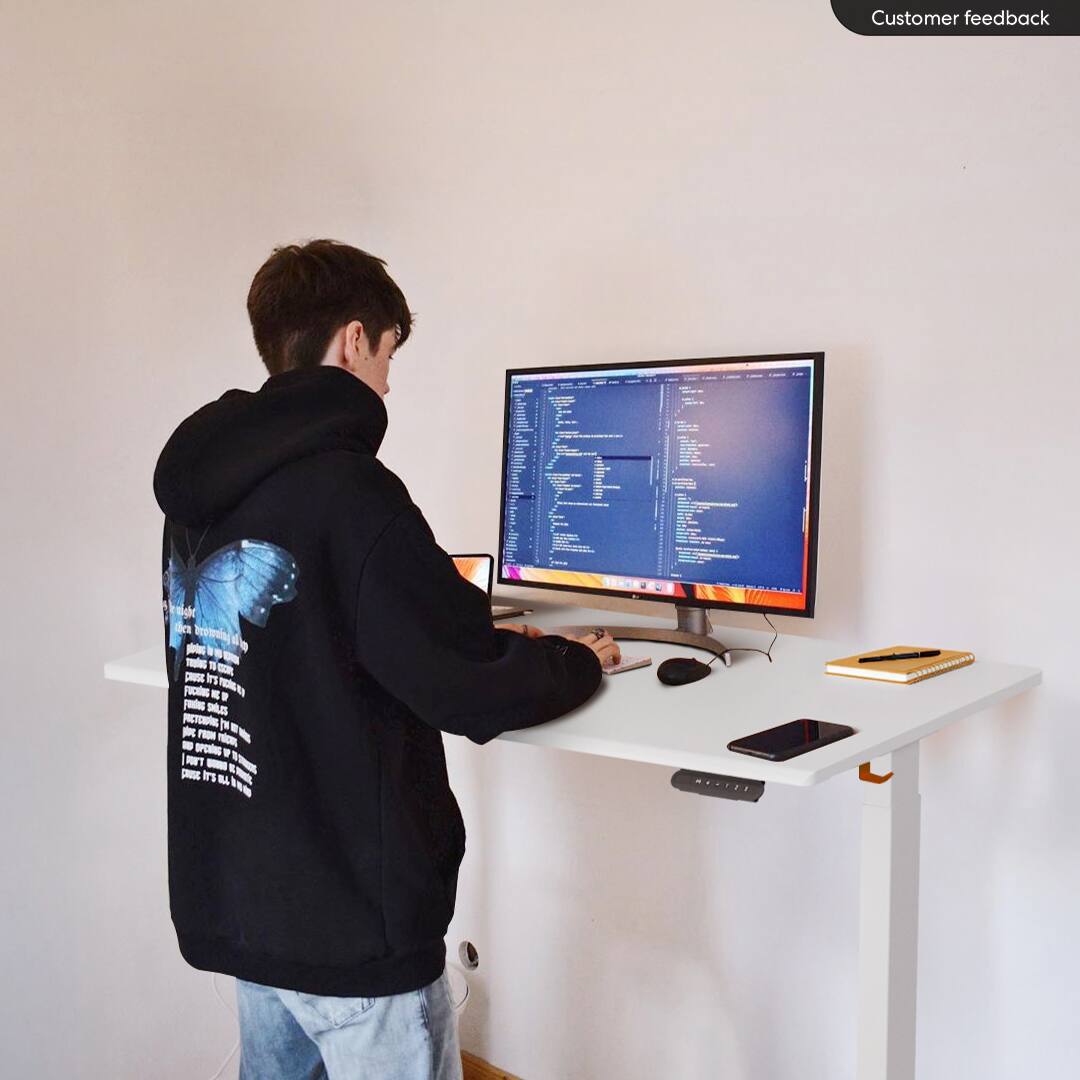 Customer feedback

I - pRrse Ins FRCa K F M -htoL 7 e - - - - - F -T - E DE in EL