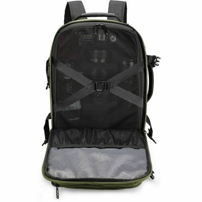 Swissdigital Design BERG PRO TSA Friendly Backpack With USB Charging Port RFID Protection and Fits Up to 17 Laptop Dark Green SD16489510-23 - Best Buy Swissdigital Design BERG PRO TSA Friendly Backpack With USB Charging Port RFID Protection and Fits Up to 17 Laptop Dark Green SD16489510-23 - Best Buy