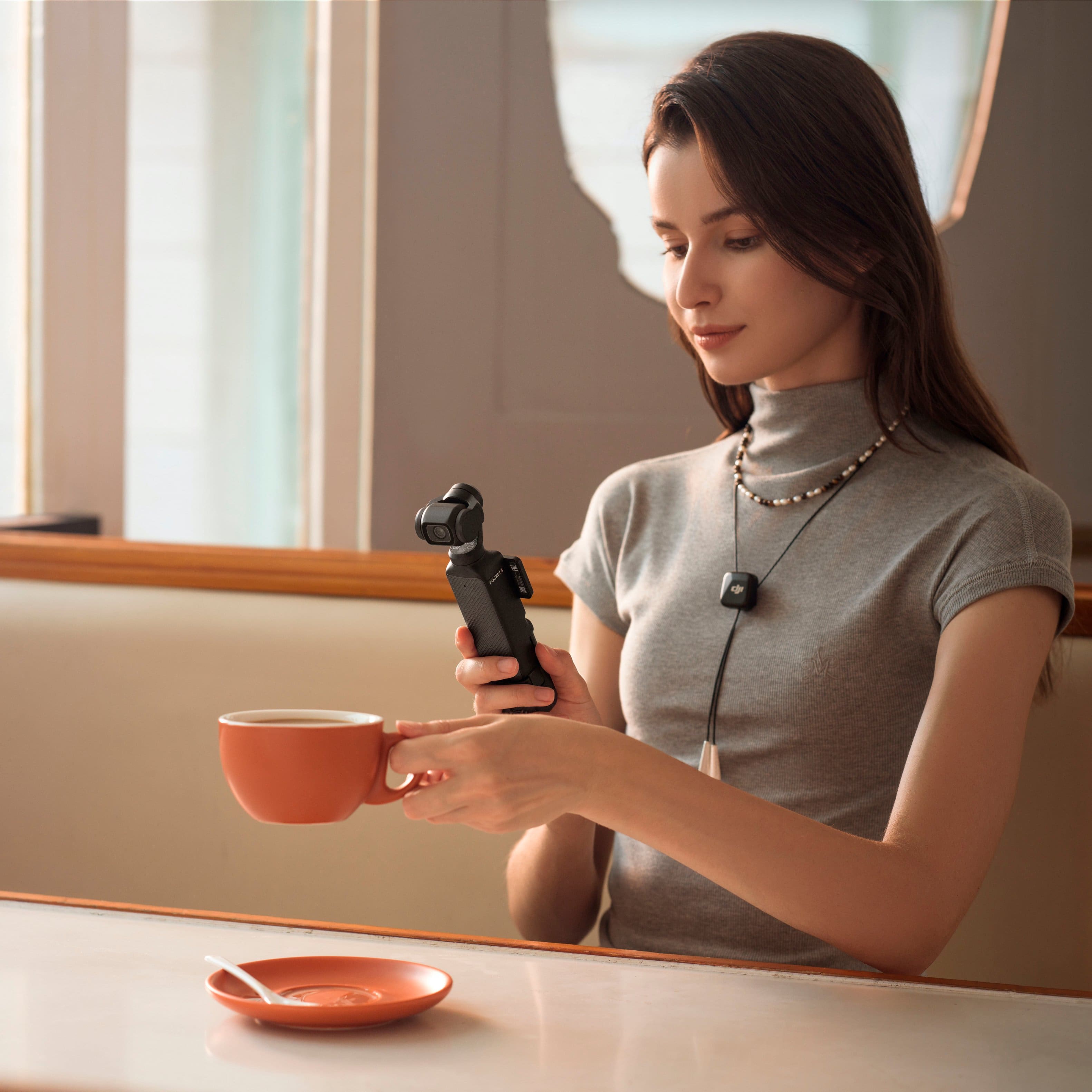 Alt View 12. DJI - Mic Mini Wireless Omnidirectional Microphone System - Black.