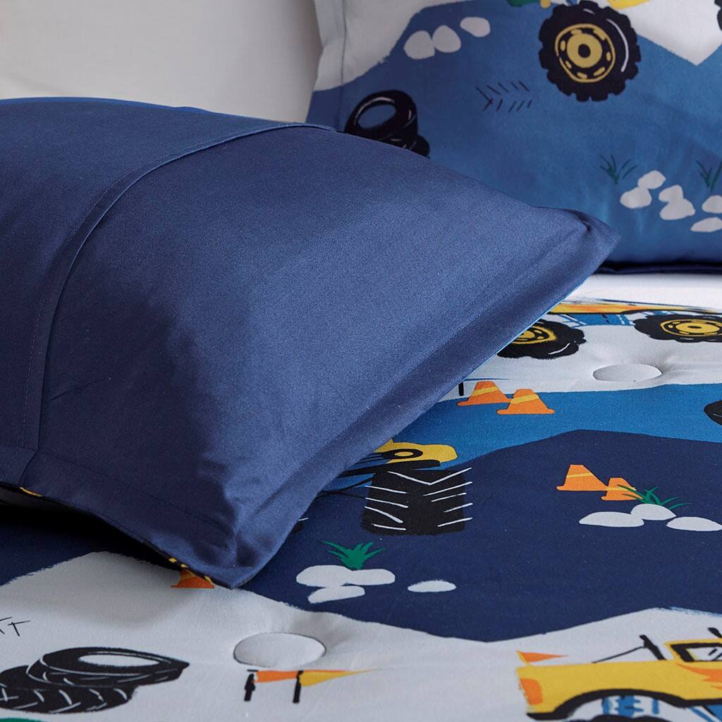 Alt View 3. Gracie Mills - Gracie Mills Cedra Outer Space Comforter Set - Blue.