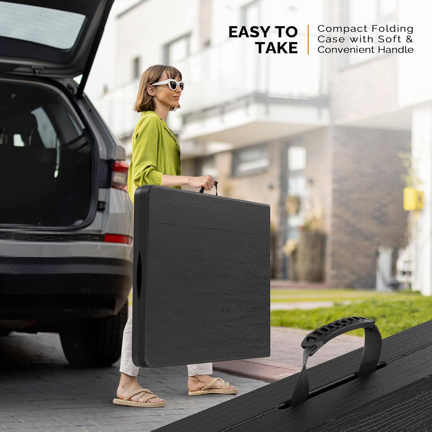 EASY TO TAKE  
Compact Folding Case with Soft & Convenient Handle
