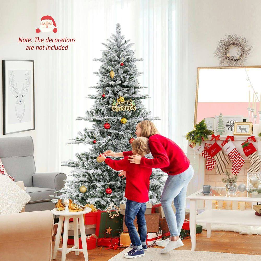 Note: The decorations are not included

Merry Christmas