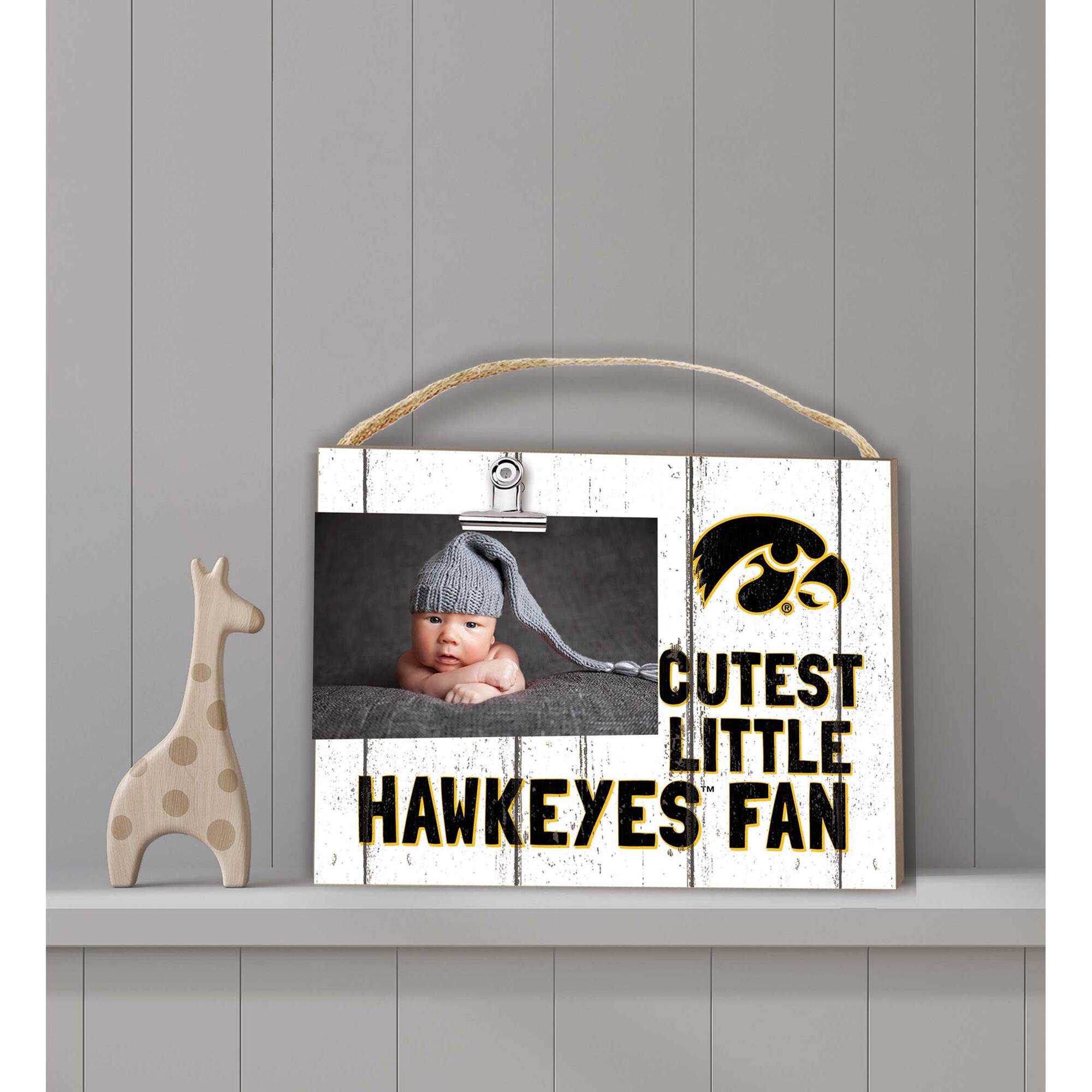 CUTEST LITTLE HAWKEYES FAN