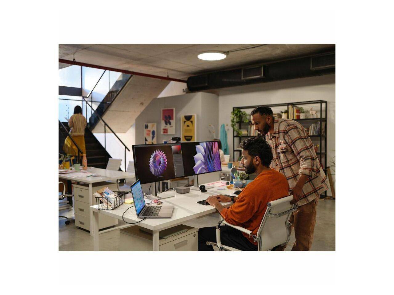 Alt View 3. HP - HP ZBook 8 G1i 14" - Intel Core Ultra 7 - vPro - 16GB - 512GB SSD - Win 11 Pro - BP6K8UT#ABA - Meteor Silver.