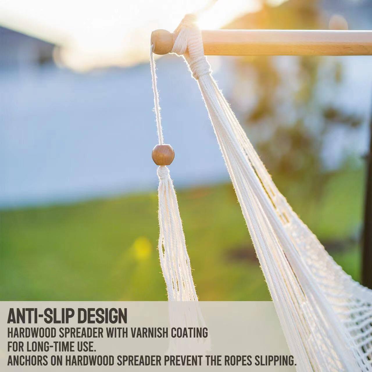 ANTI-SLIP DESIGN  
HARDWOOD SPREADER WITH VARNISH COATING FOR LONG-TIME USE.  
ANCHORS ON HARDWOOD SPREADER PREVENT THE ROPES SLIPPING.