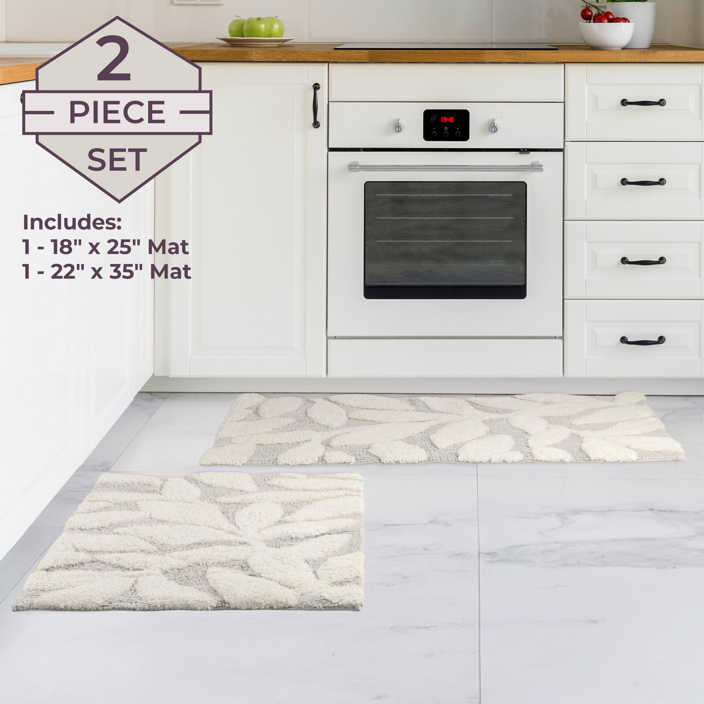 2 PIECE SET  
Includes:  
1 - 18" x 25" Mat  
1 - 22" x 35" Mat