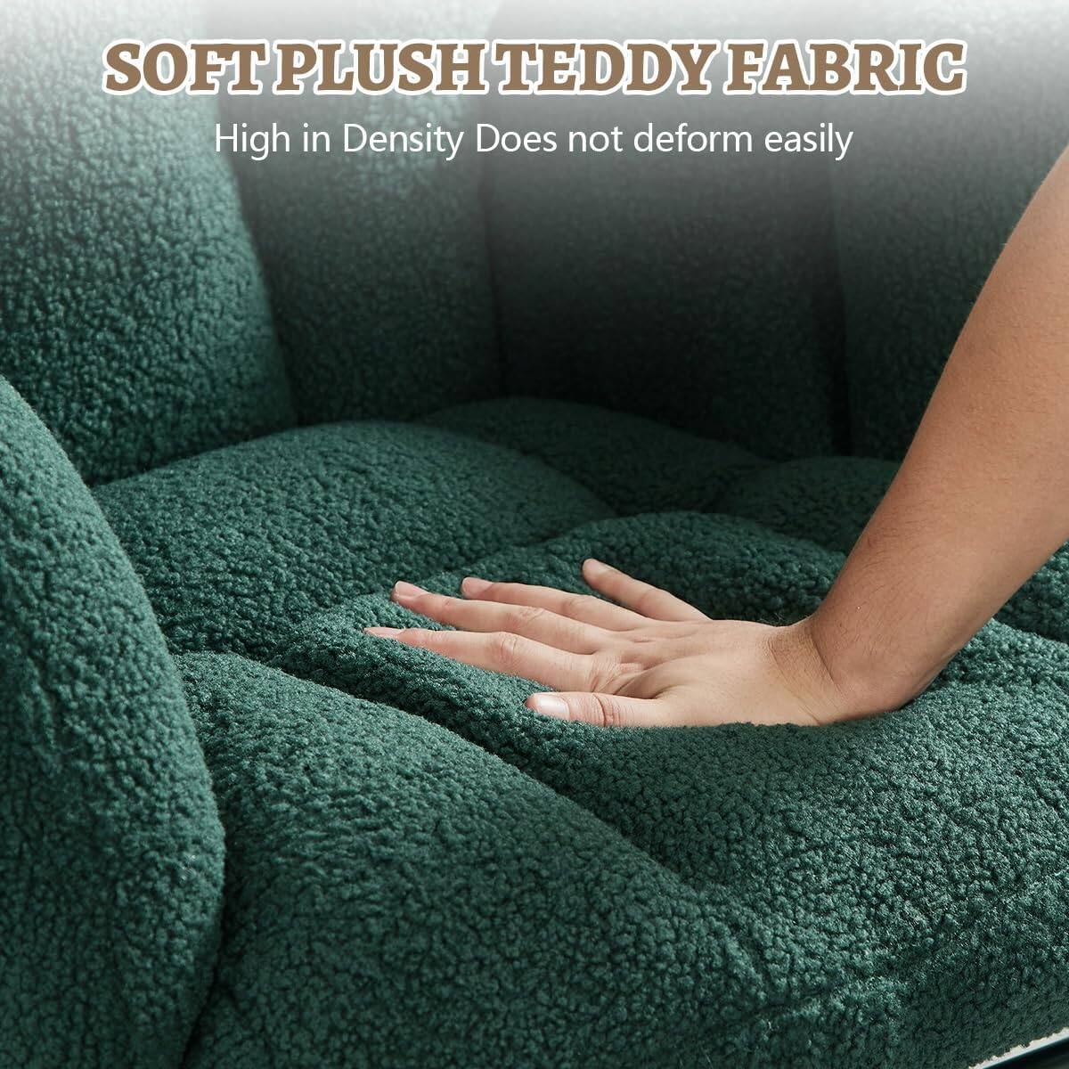 SOFT PLUSH TEDDY FABRIC  
High in Density Does not deform easily