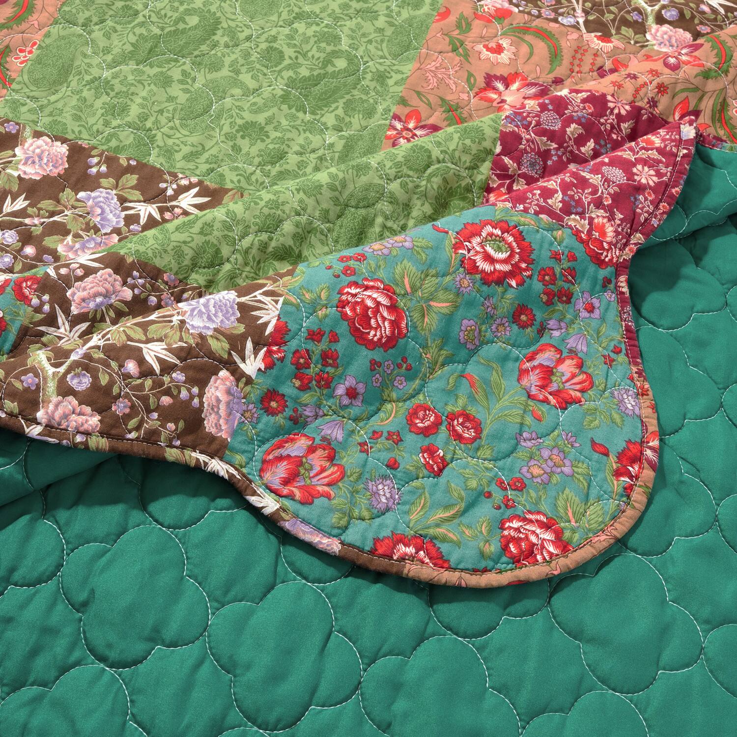 Back. Greenland Home Fashions - Greenland Home Fashions Danica Cotton Reversible Lightweight Bedding Quilt Set Full/Queen Multi - Multi.