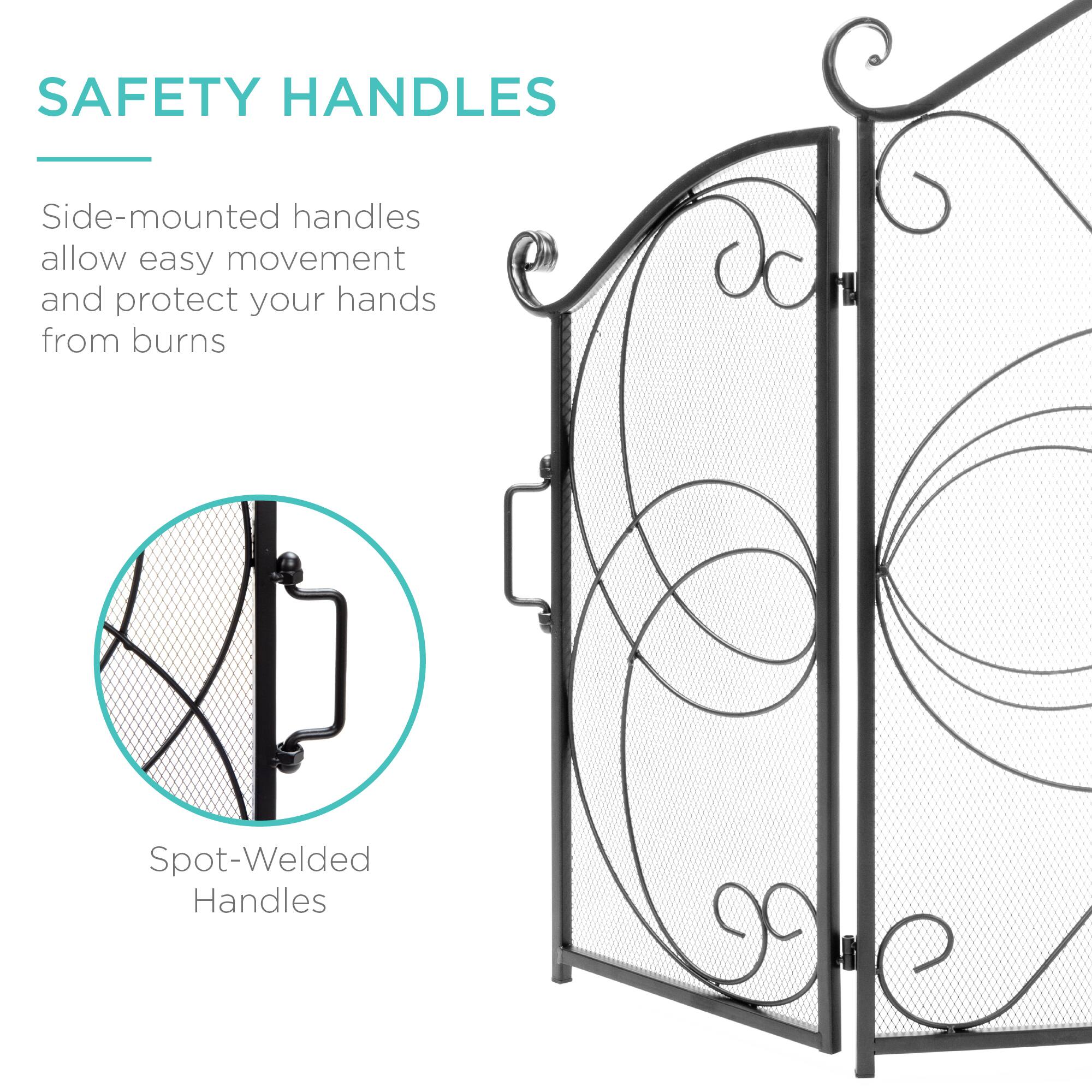 **SAFETY HANDLES**

Side-mounted handles allow easy movement and protect your hands from burns.

**Spot-Welded Handles**