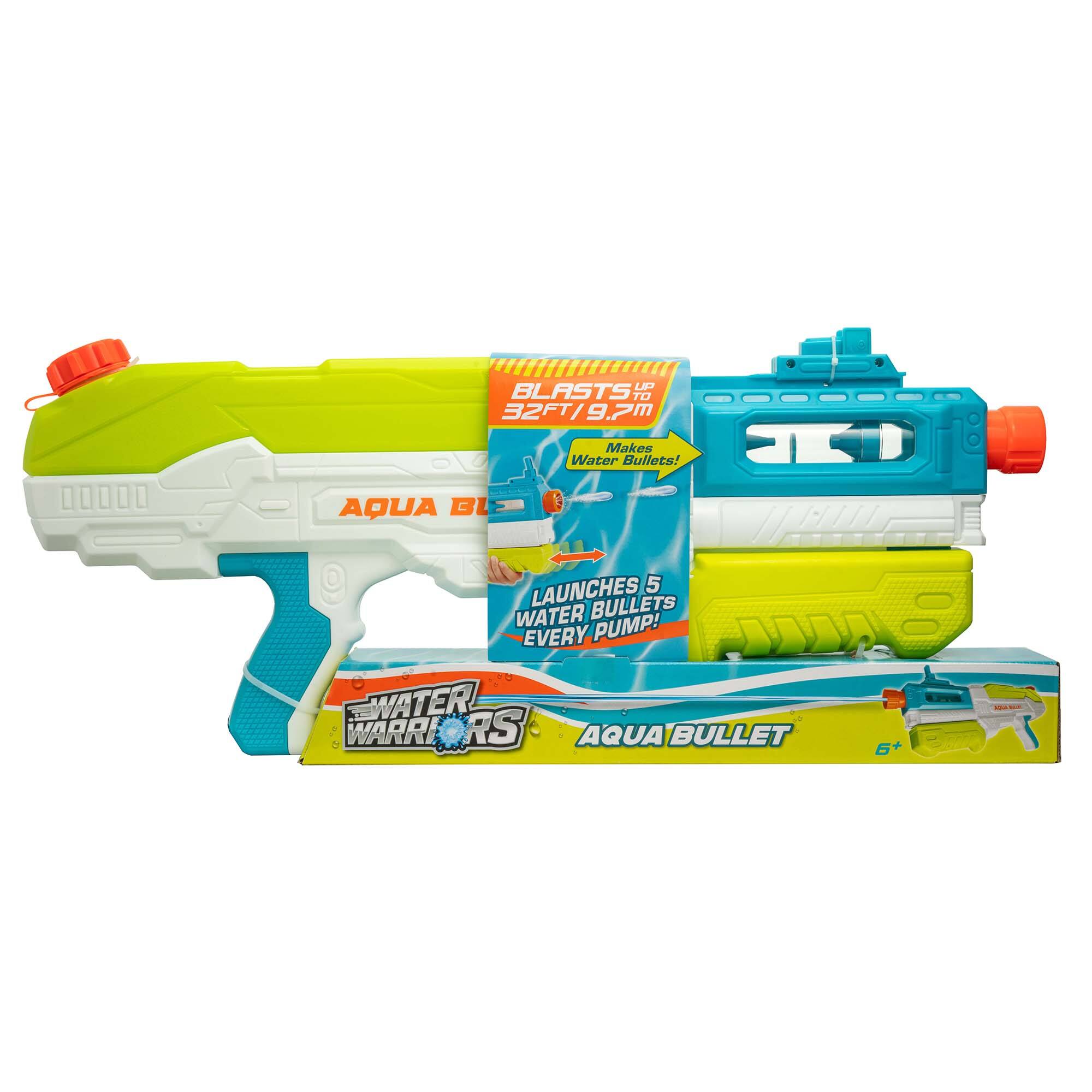 BLASTS UP TO 32FT/9.2M Water Makes Bullets! P AQUA BL LAUNCHES 5 WATER BULLETS EVERY PUMP! WATER WARRIORS AQUA BULLET 6+