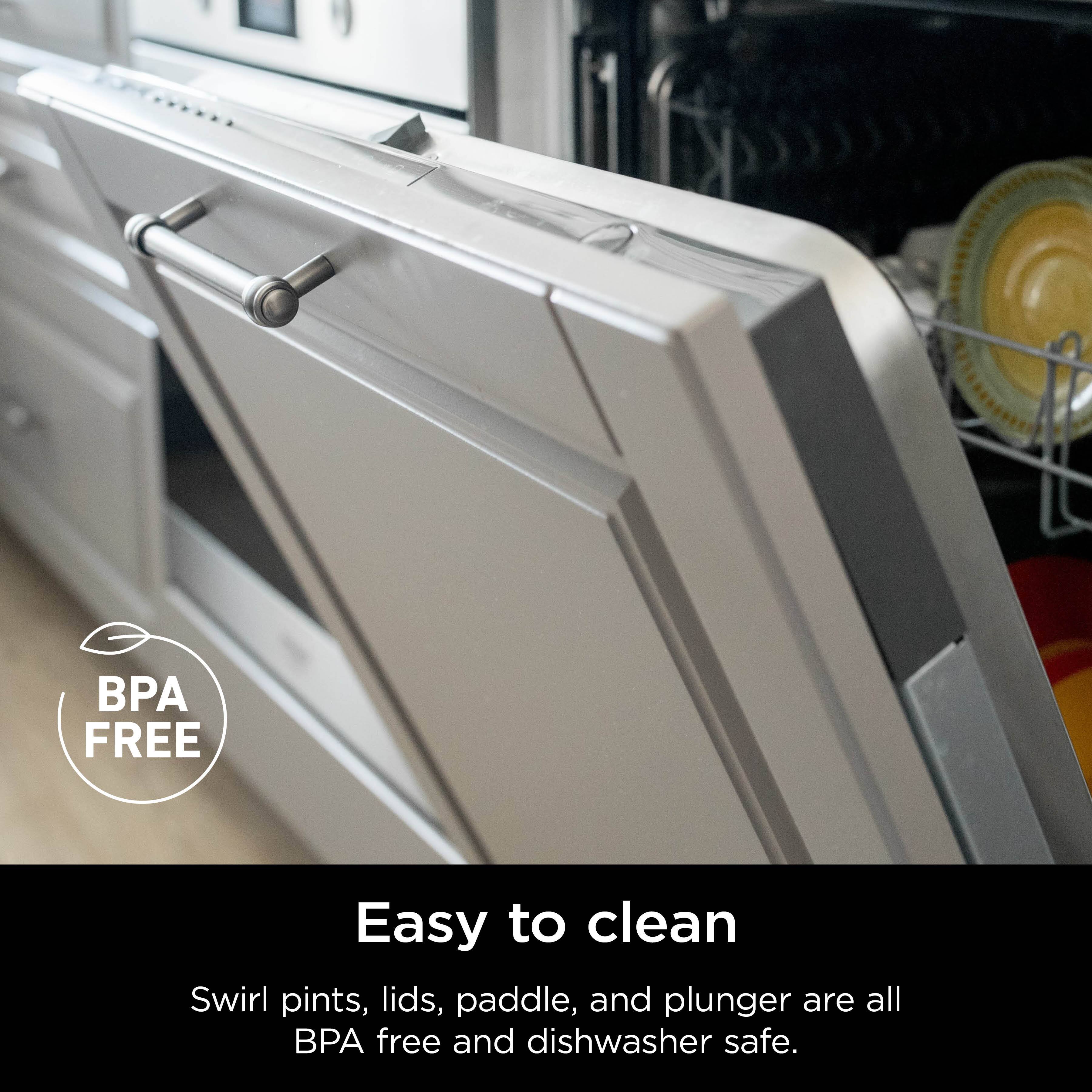 BPA FREE

Easy to clean

Swirl pints, lids, paddle, and plunger are all BPA free and dishwasher safe.