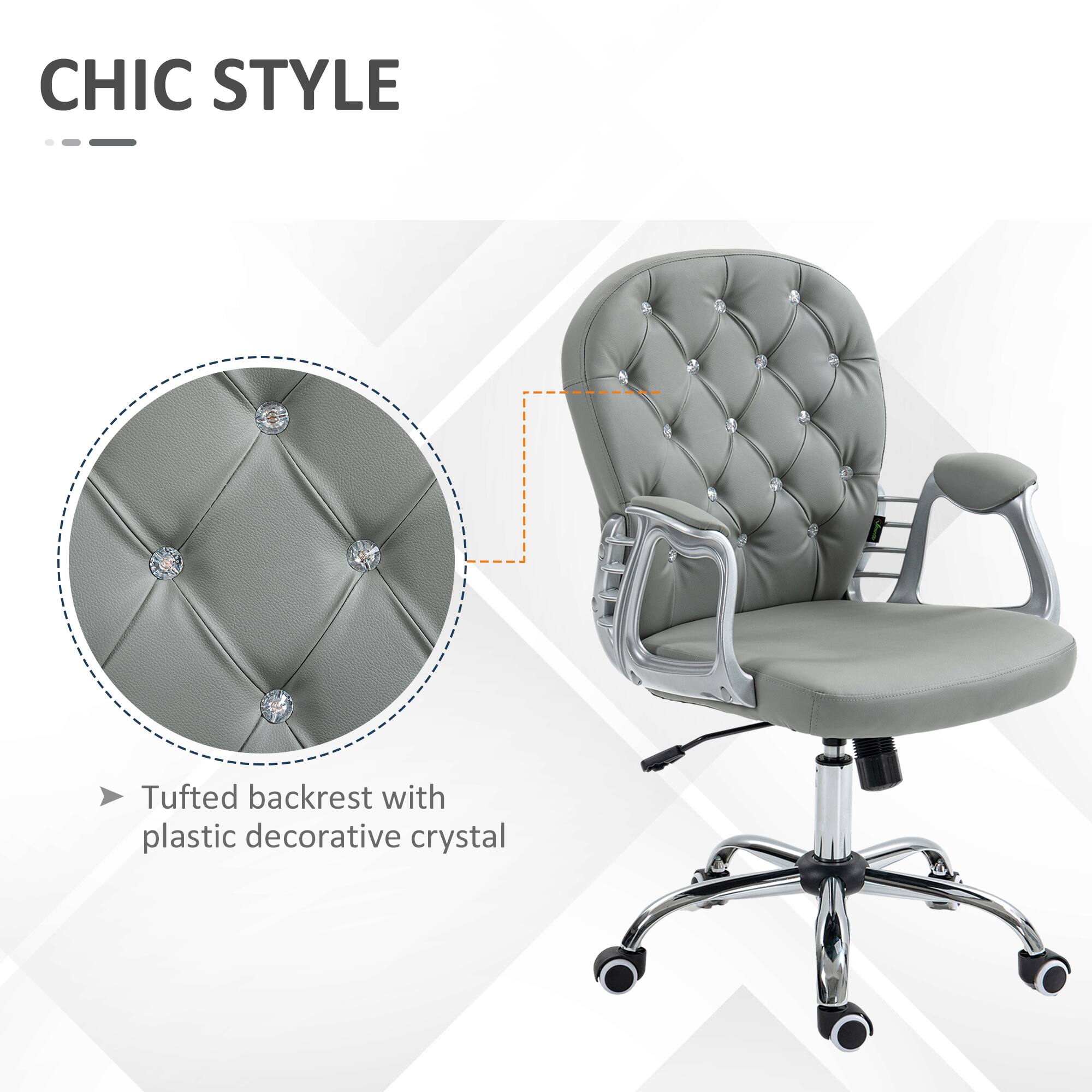 CHIC STYLE

Tufted backrest with plastic decorative crystal