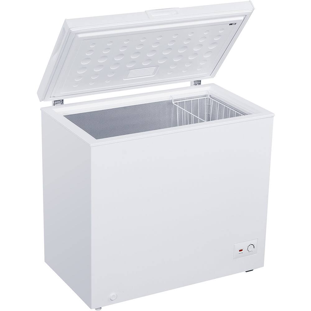 Angle. Premium Levella - 8.7 CuFt Chest Freezer in White - White.