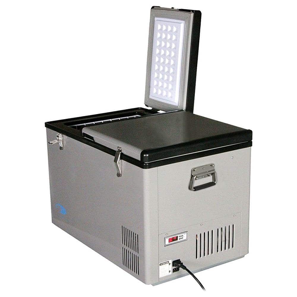 Front. Whynter - 2.4 Cu. Ft. Mini Fridge - Gray.