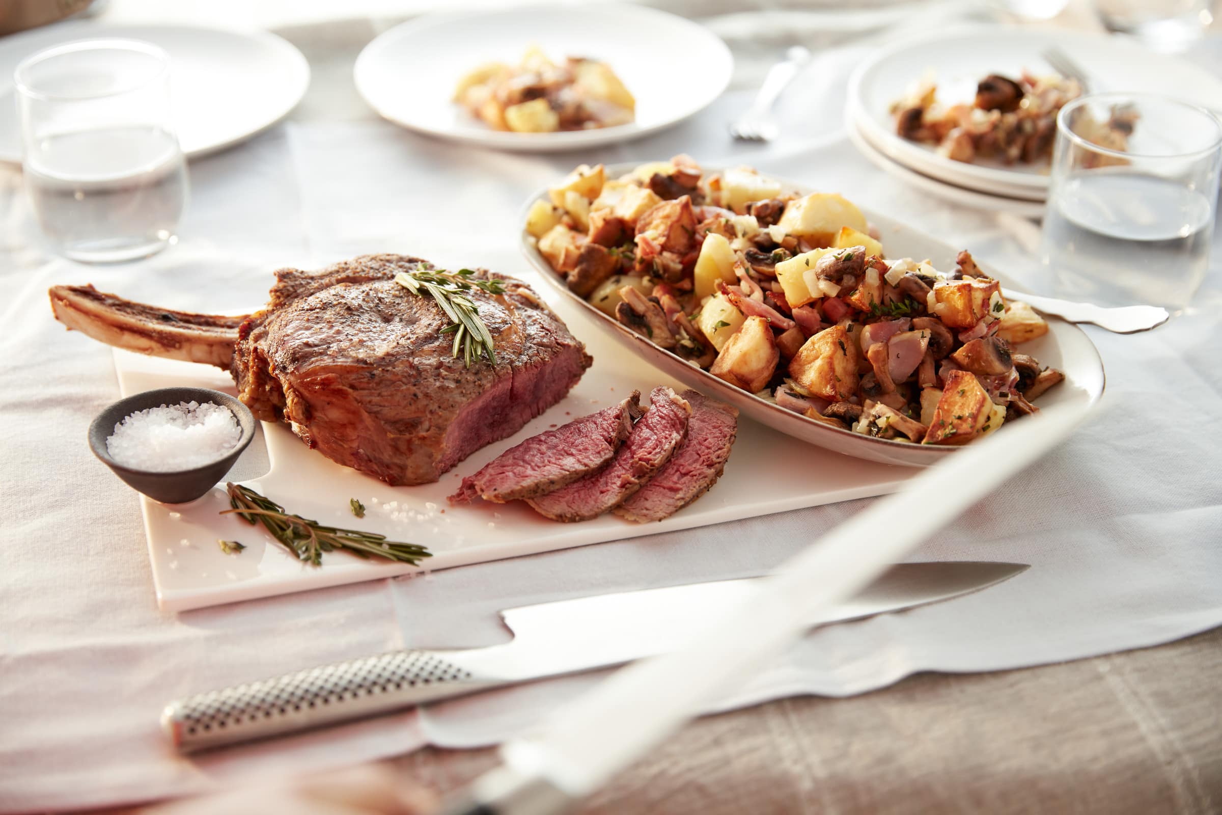 Alt View 27. Philips - Airfryer XXL, Twin TurboStar, Avance Collection- Black - Black.