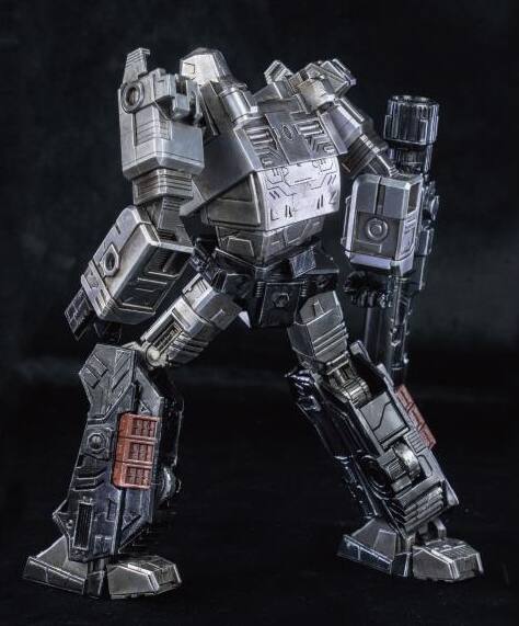 Alt View 7. Transformers - Megatron Collectible Figure DLX Scale Collectible Figure | Transformers | threezero.